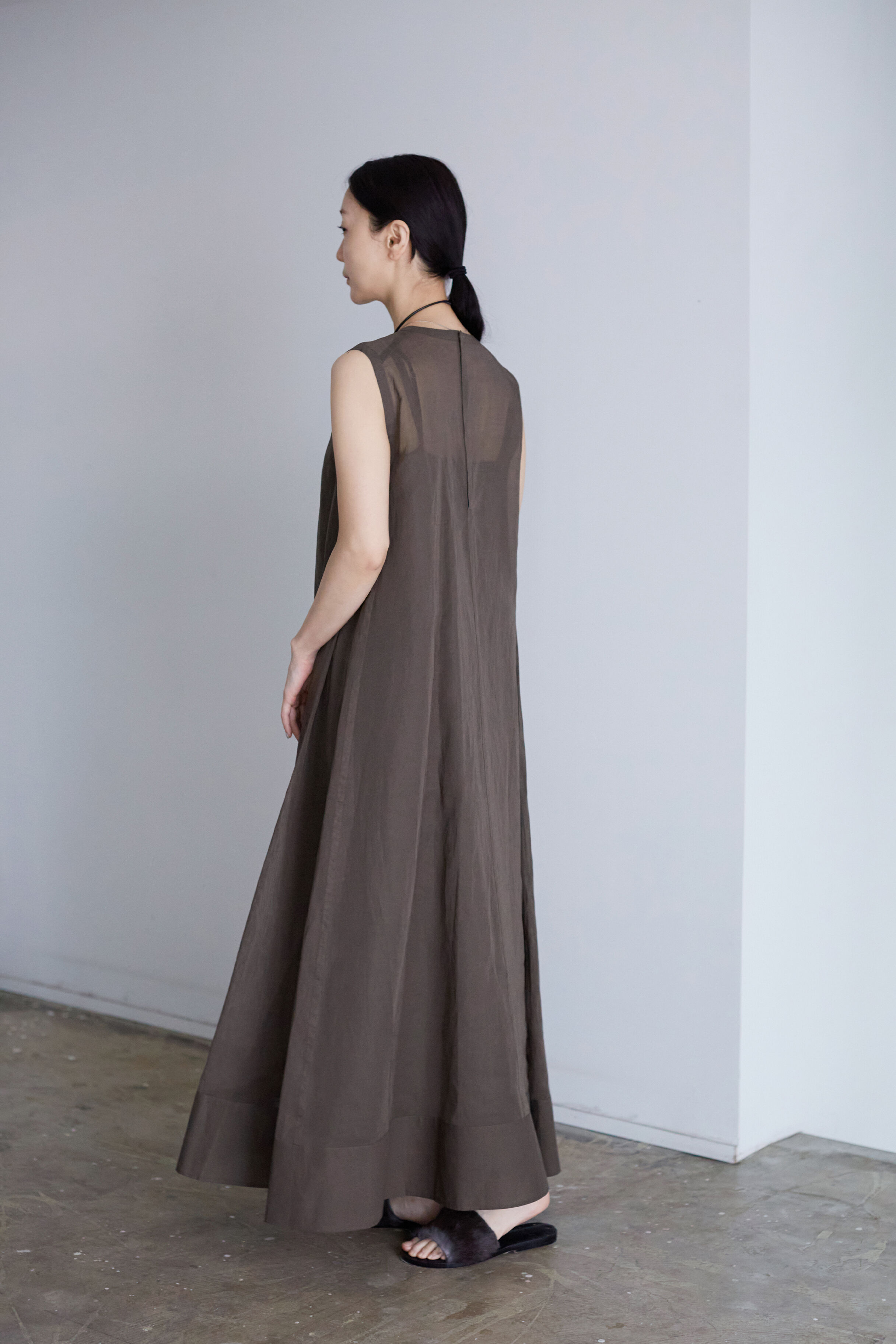 YLEVE 「[別注] YLEVE / GAS SINGEING COTTON BOIL ORGANDY ONE PIECE」|ワンピース|