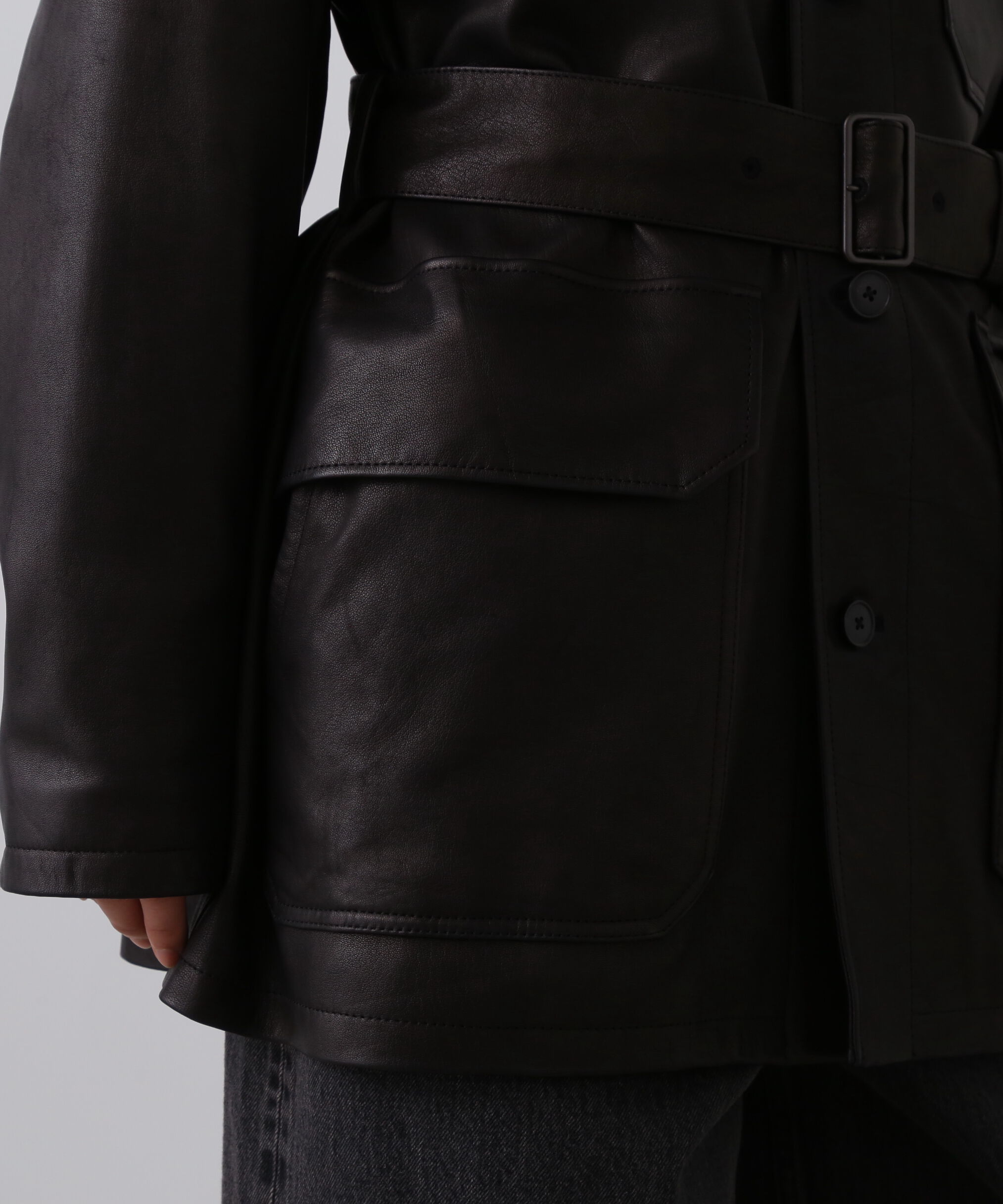 YLEVE 「YLEVE / SHEEP LEATHER COVERALL JACKET」|ブルゾン・スタジャン|