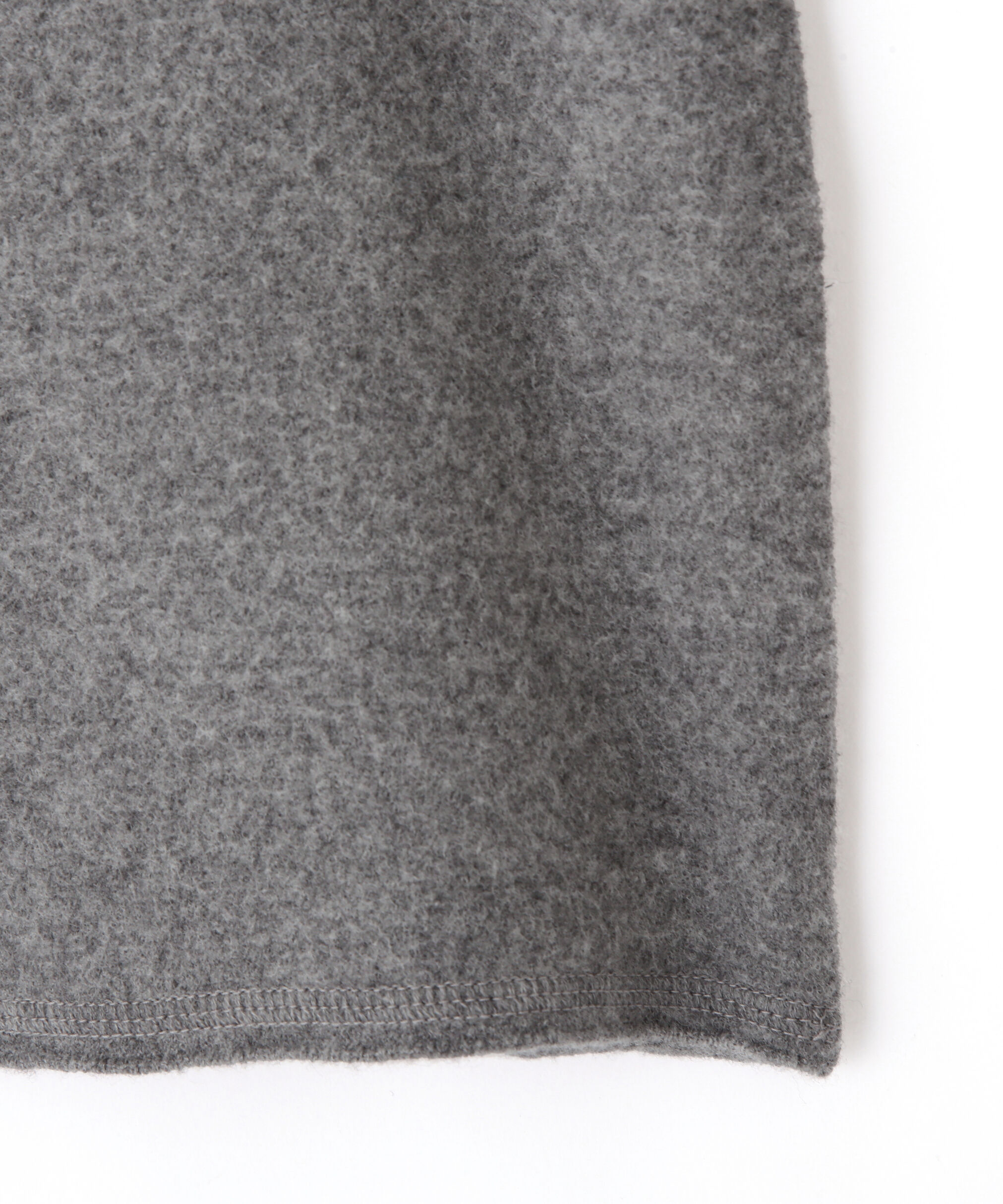 YLEVE 「YLEVE / ULTRAFINE MERINO MILLED WOOL KNIT PULL OVER」|ニット・セーター|