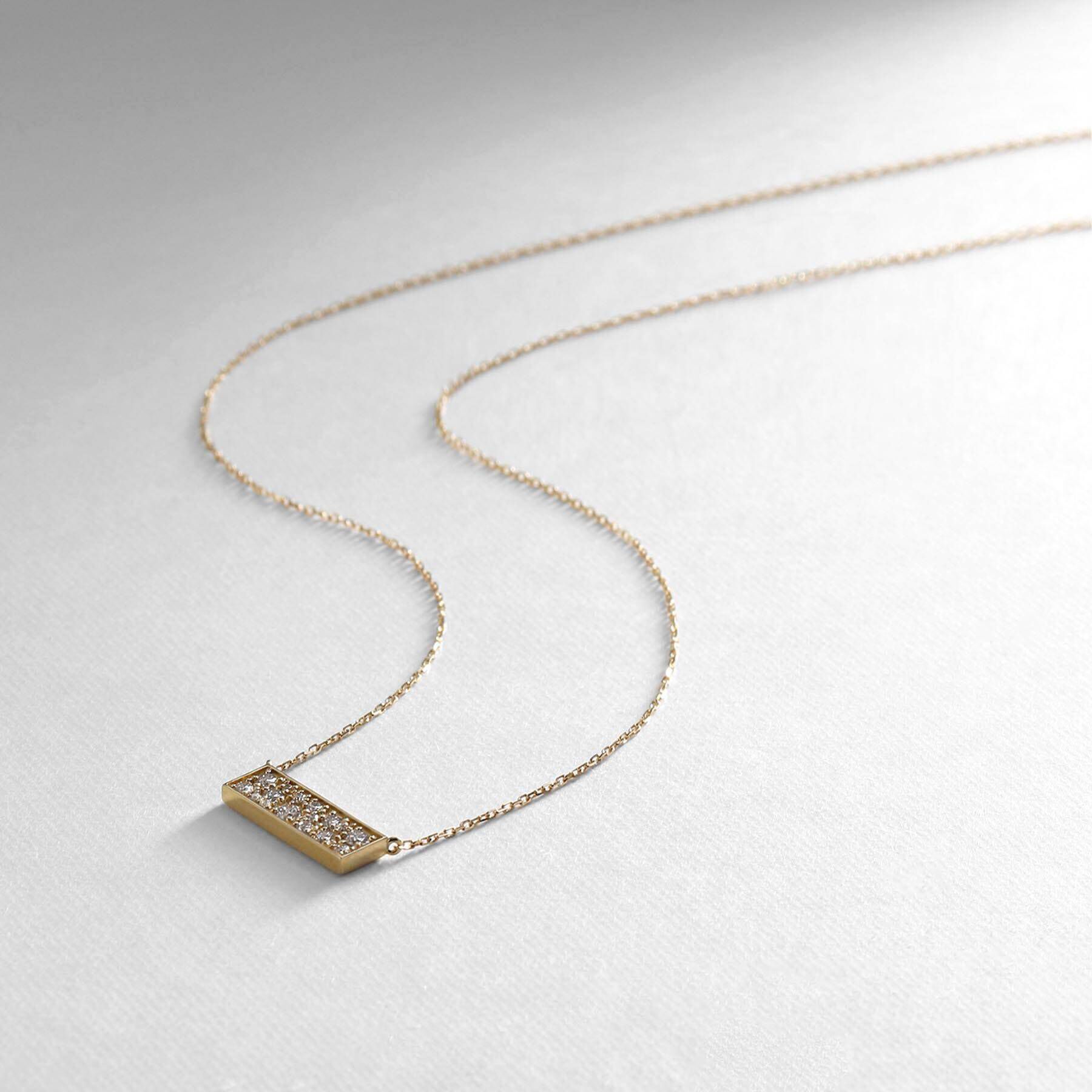 COCOSHNIK「K18ダイヤモンド ランダムパヴェ ホリゾンタルネックレス」|ネックレス|イエローゴールド(1