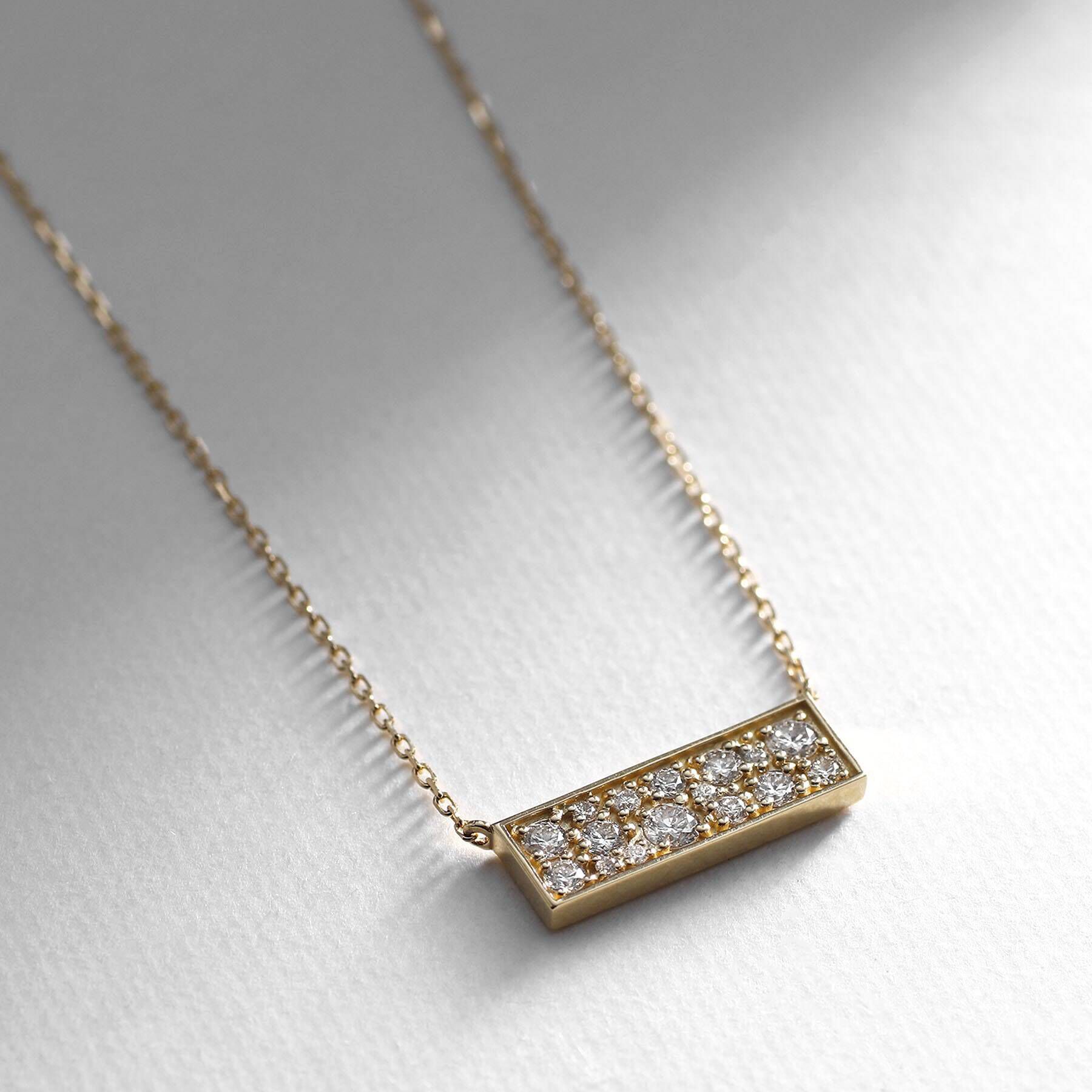 COCOSHNIK「K18ダイヤモンド ランダムパヴェ ホリゾンタルネックレス」|ネックレス|