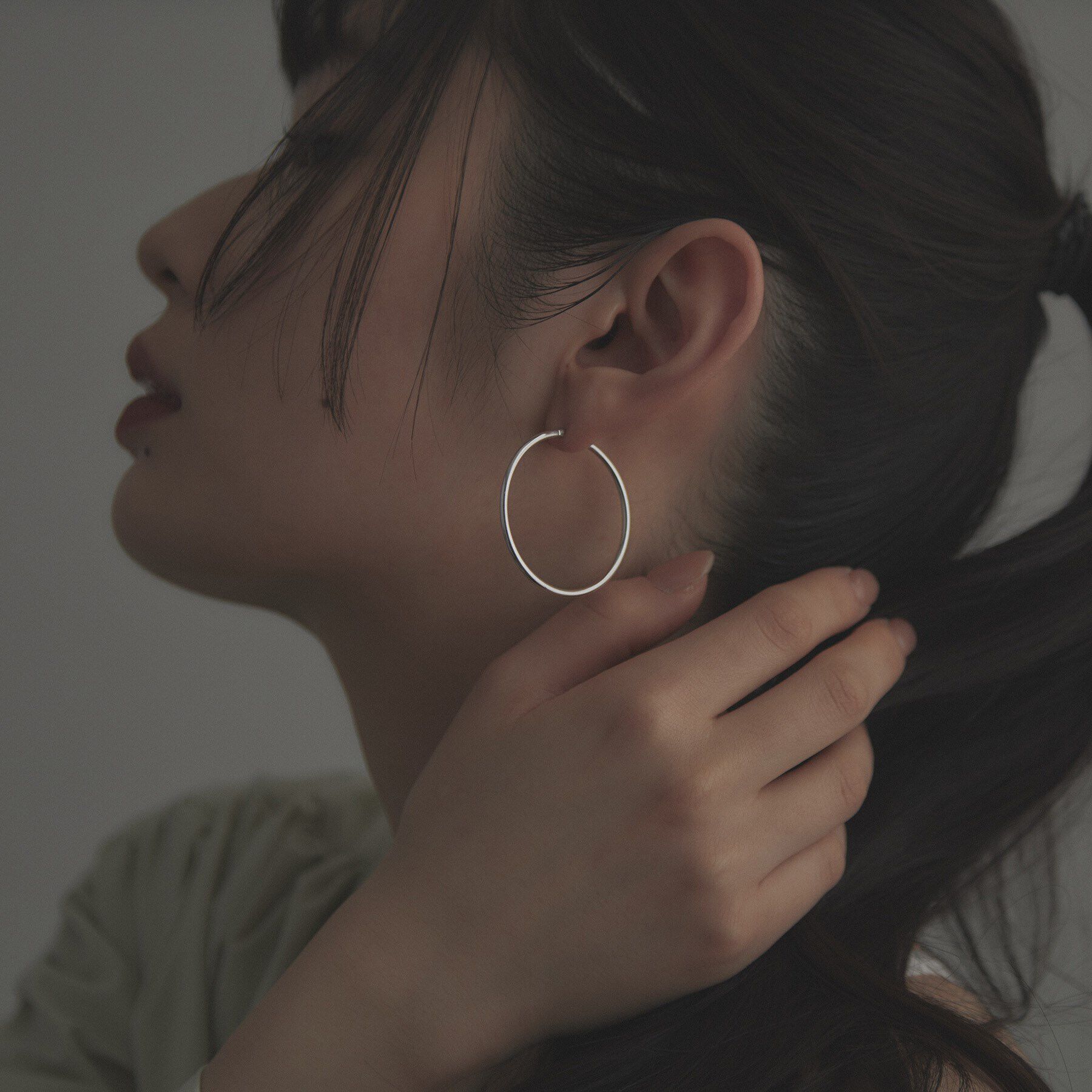 COCOSHNIK ONKITSCH「シルバー ソリッドフープピアスL」|ピアス|