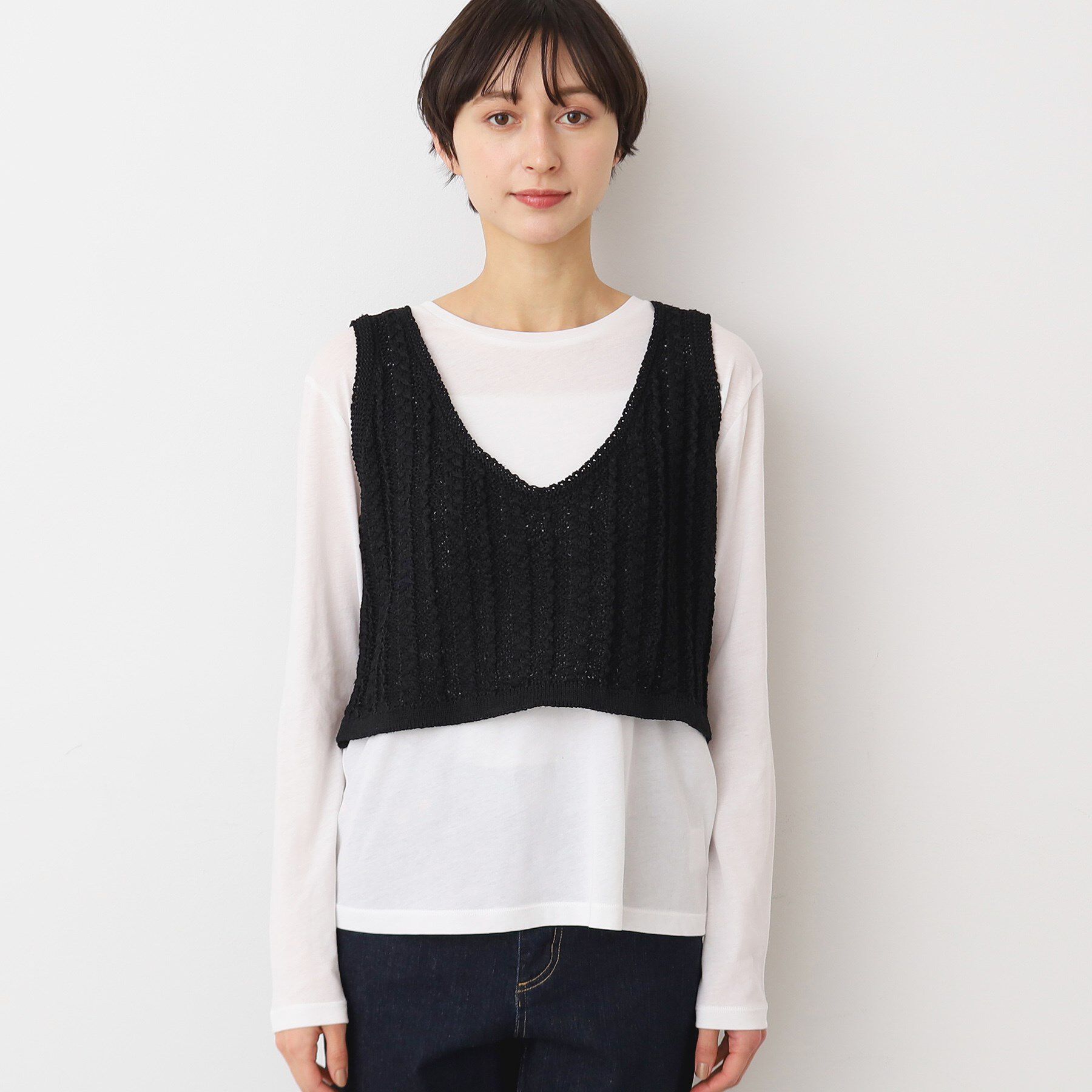 Dessin「【洗える】クロップド丈Vネックニットベスト」|ベスト・ジレ|