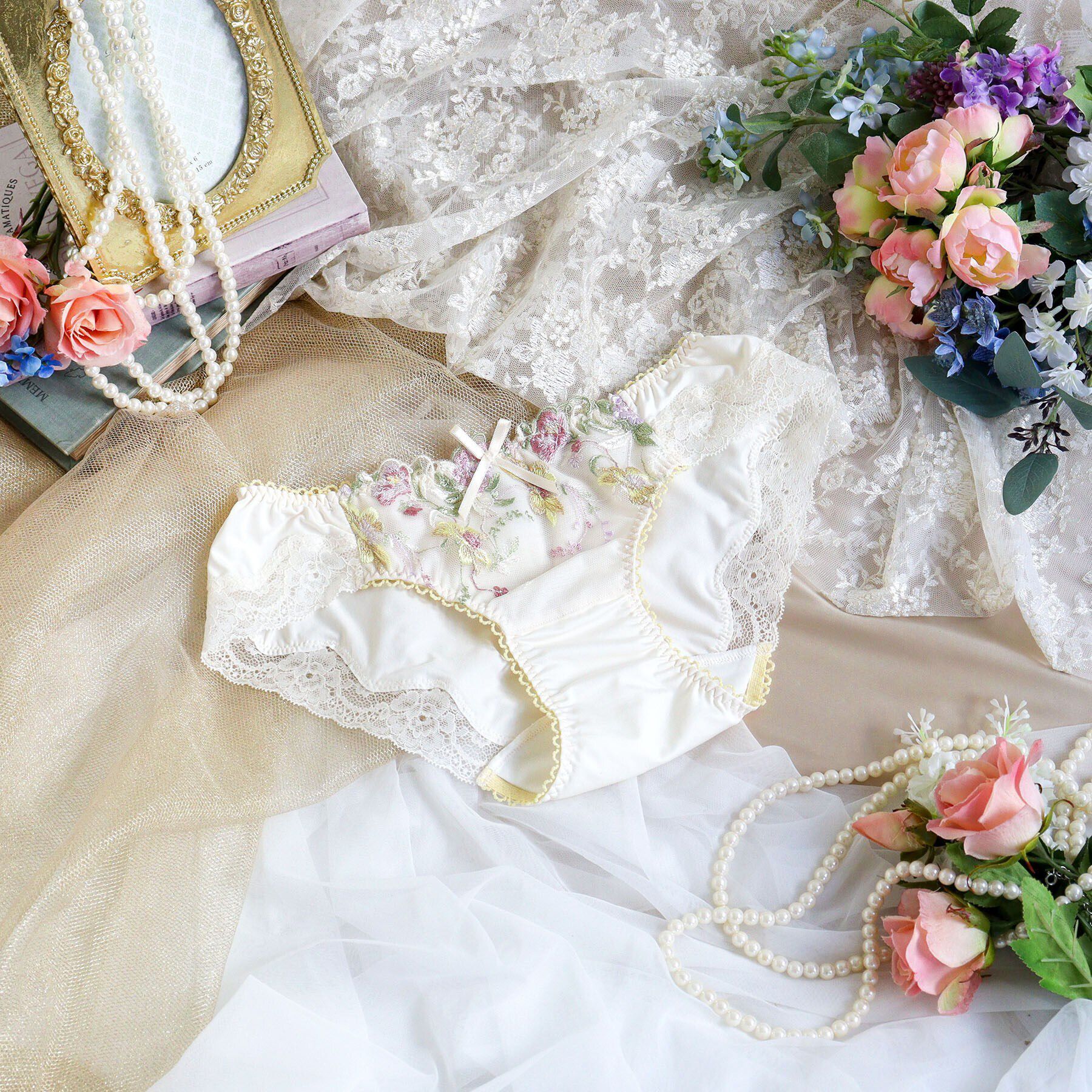 Risa Magli「アイリィー サニタリーショーツ」|インナー|アイボリー(004)