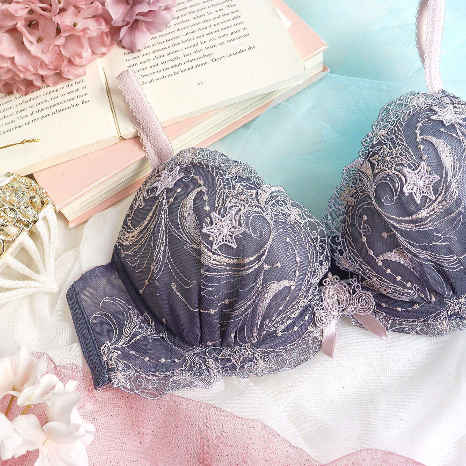 Risa Magli「ブラム ブラジャー（B-D）＜リサマリ ミラクル谷間ブラ＞」|インナー|