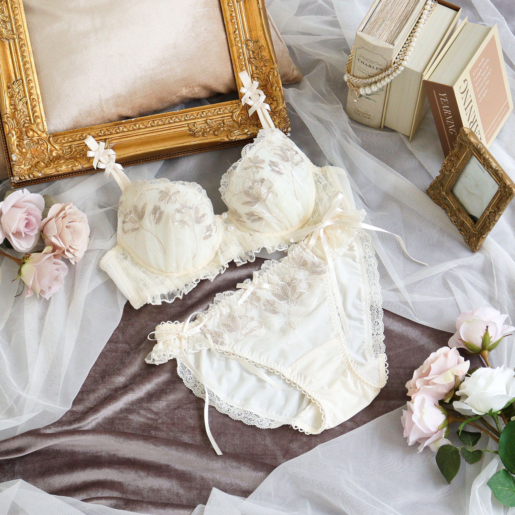 Risa Magli「リアナ ブラジャー　（B-D）　＜サイドシェイプ＞」|インナー|