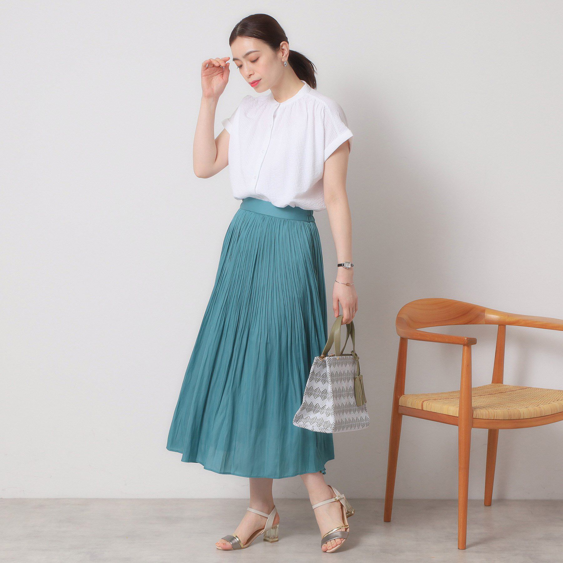 ITS&rsquo;DEMO「【手洗い可／ウエストゴム】サテンプリーツスカート」|スカート|