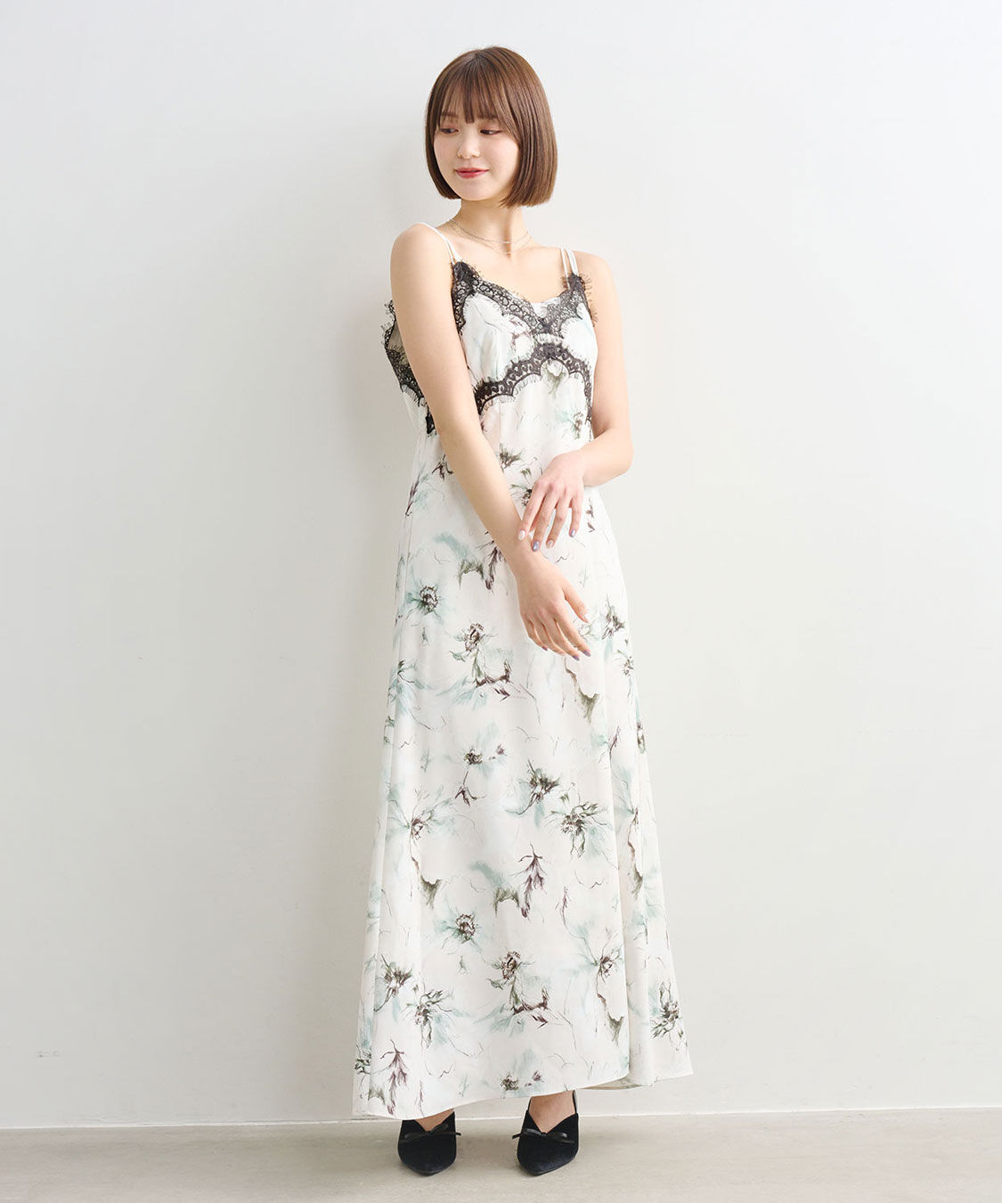 COCO DEAL「フラワープリントレーストリムキャミワンピース」|ワンピース|