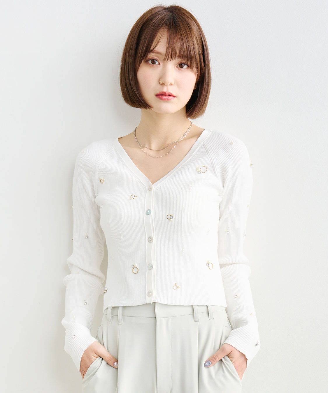 COCO DEAL「Vネックビジューニットカーディガン」|ニット・セーター|
