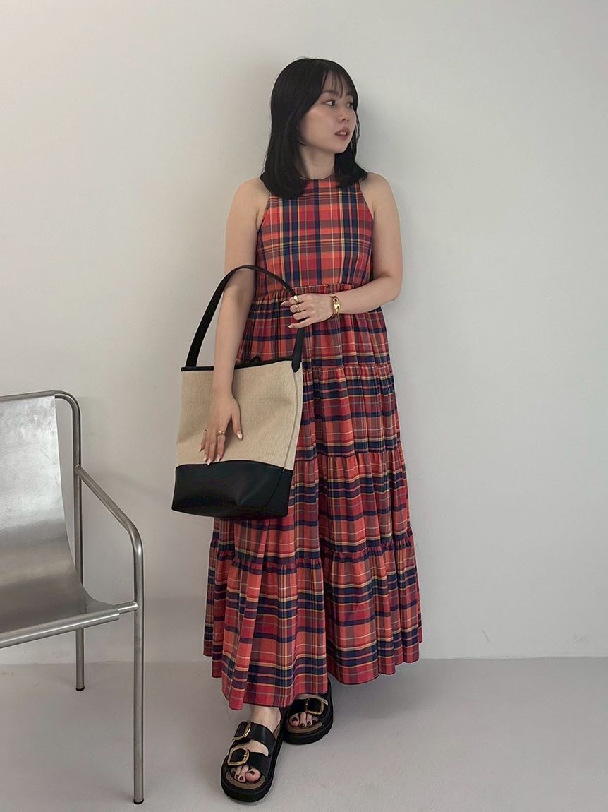 Mila Owen「【ウォッシャブル】クルーネックアメスリティアードロングワンピース」|ワンピース|