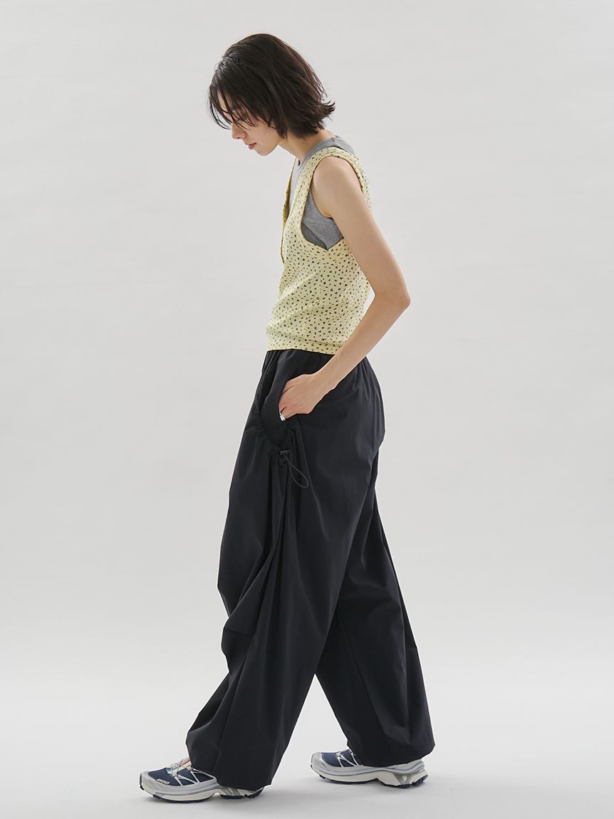 emmi atelier「eco ボリュームパラシュートパンツ/撥水/UVカット/接触冷感」|チノ|