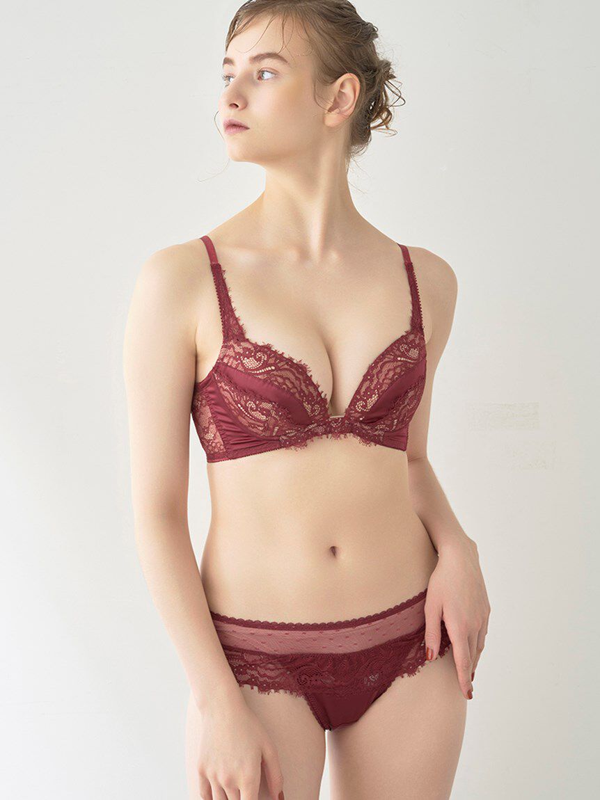 LILY BROWN Lingerie「【LILY BROWN Lingerie】サテン アイラッシュレース ブラ」|インナー|
