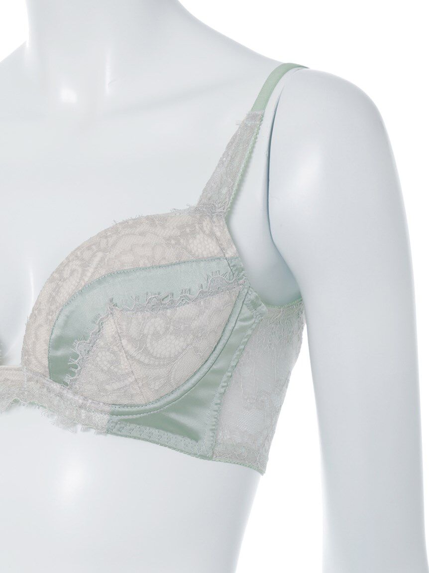 LILY BROWN Lingerie「【LILY BROWN Lingerie】サテン アイラッシュレース ブラ」|インナー|