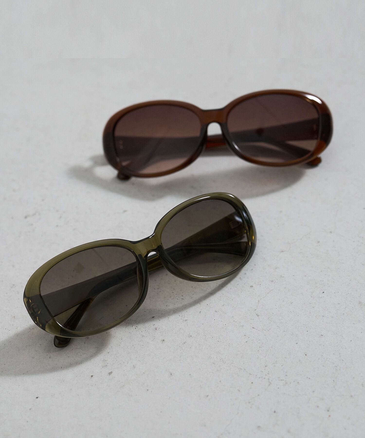  「オーバル型 サングラス｜Zoff｜SUNGLASSES 大きめ 小顔効果」|サングラス|グリーン