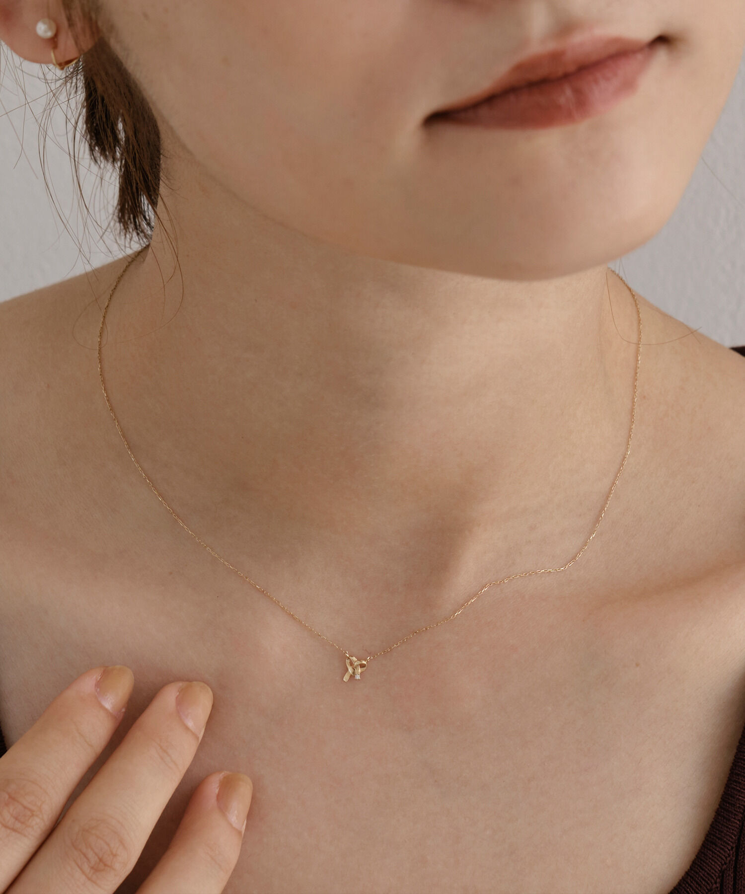 JUPITER「【K10】リボンモチーフダイヤモンドネックレス＜全長約40.5cm(調節した時の長さ37㎝)>」|ネックレス|