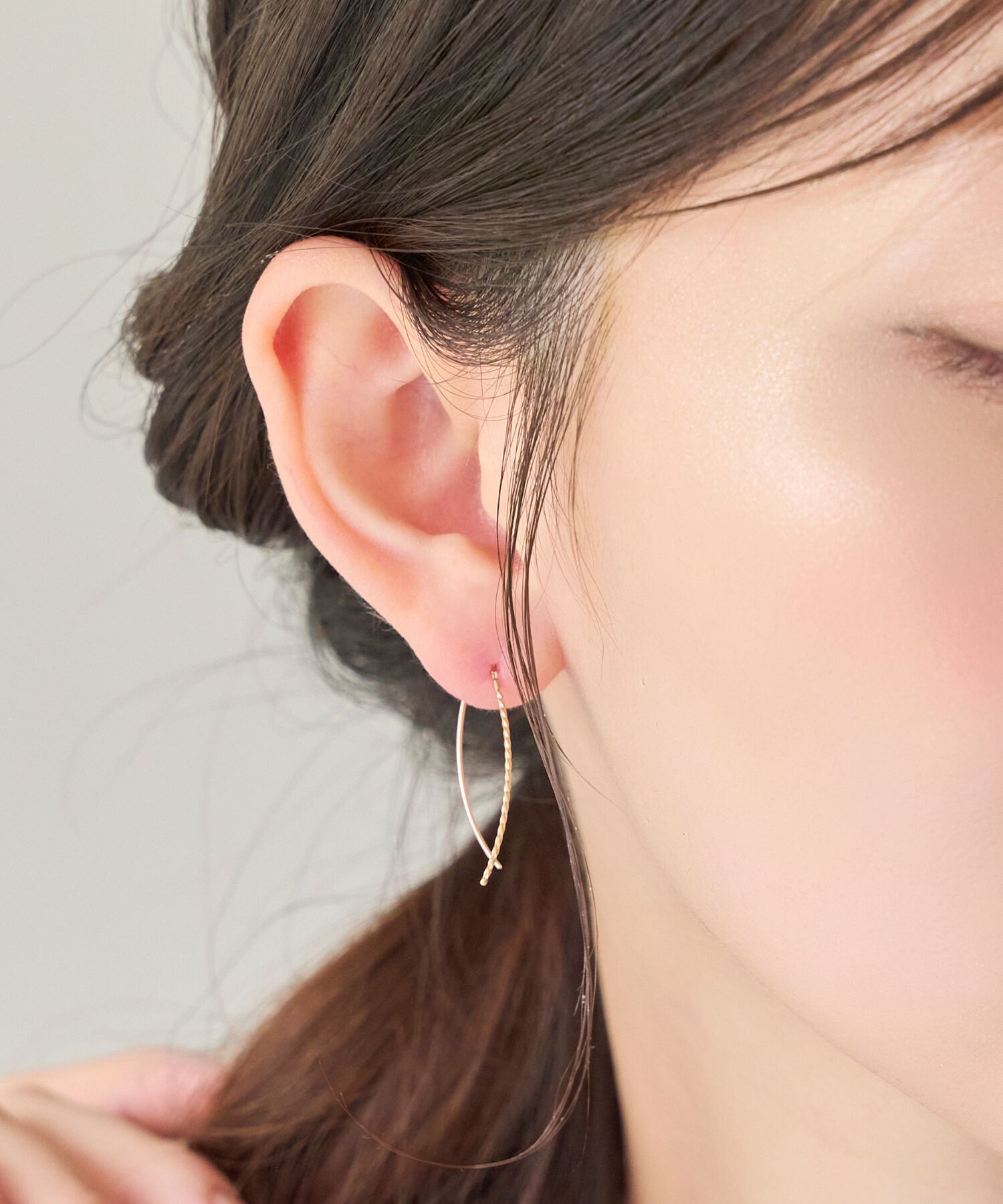 Phoebe「【K10】クロスラインアメリカンピアス／BOX＆ショッパーつき」|ピアス|