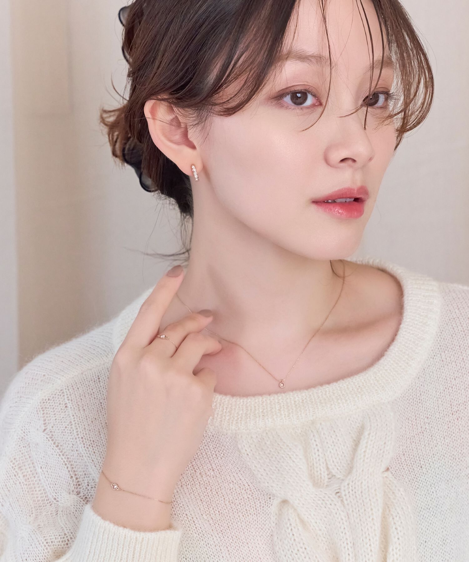 Phoebe「【金属アレルギー対応】プチベゼルストーンネックレス　シャンパンゴールド」|ネックレス|