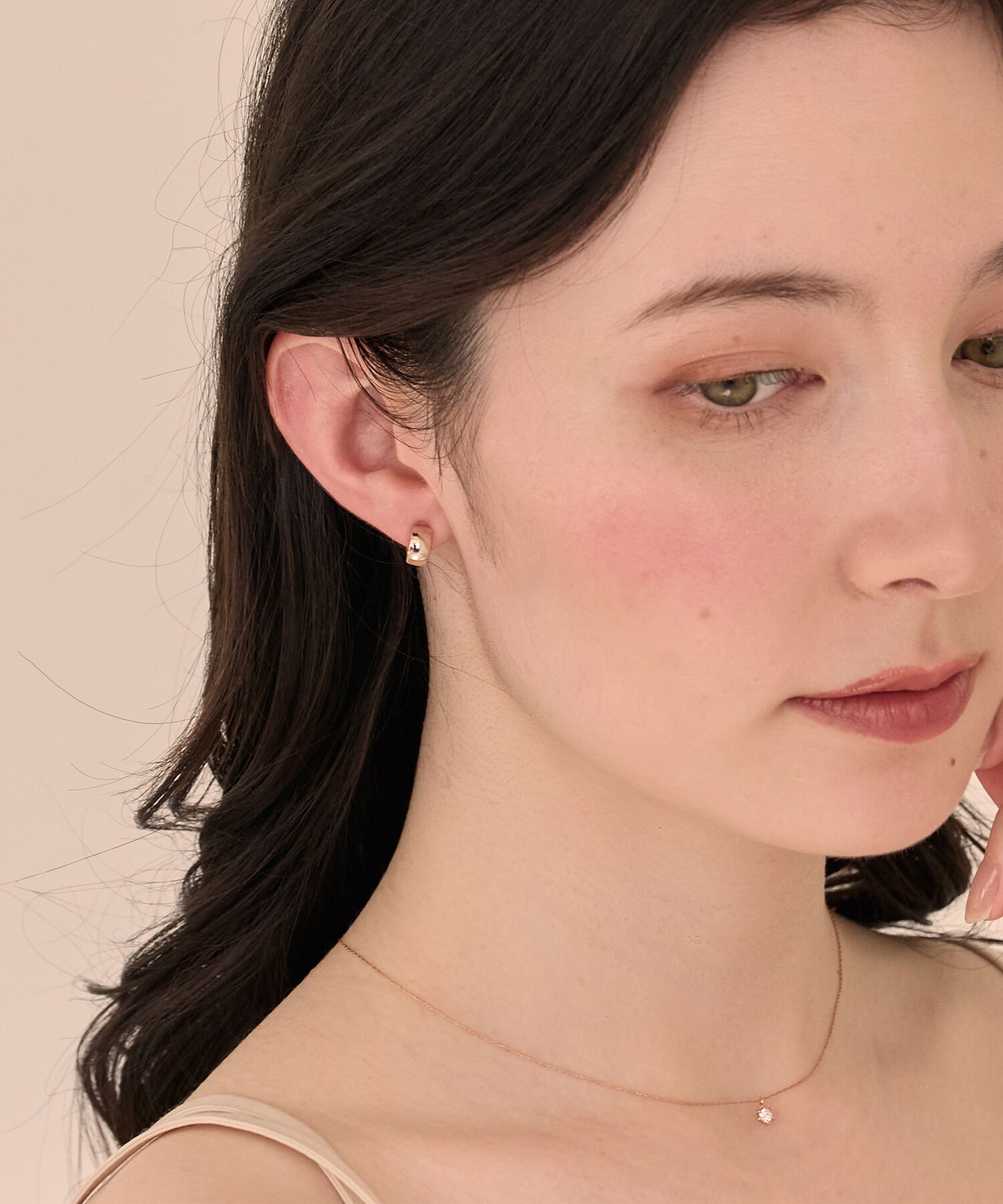 Phoebe「【金属アレルギー対応】ストレートラインセラミックポストピアス」|ピアス|