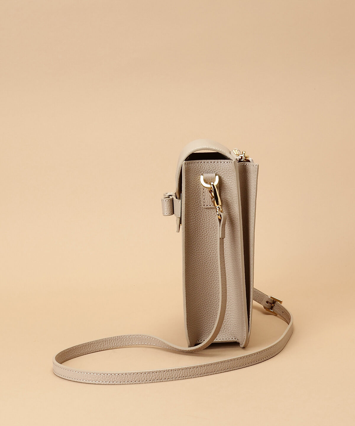 Samantha Thavasa「エムシュシュⅡ ショルダーバッグ 縦長サイズ」|ショルダー・メッセンジャー|