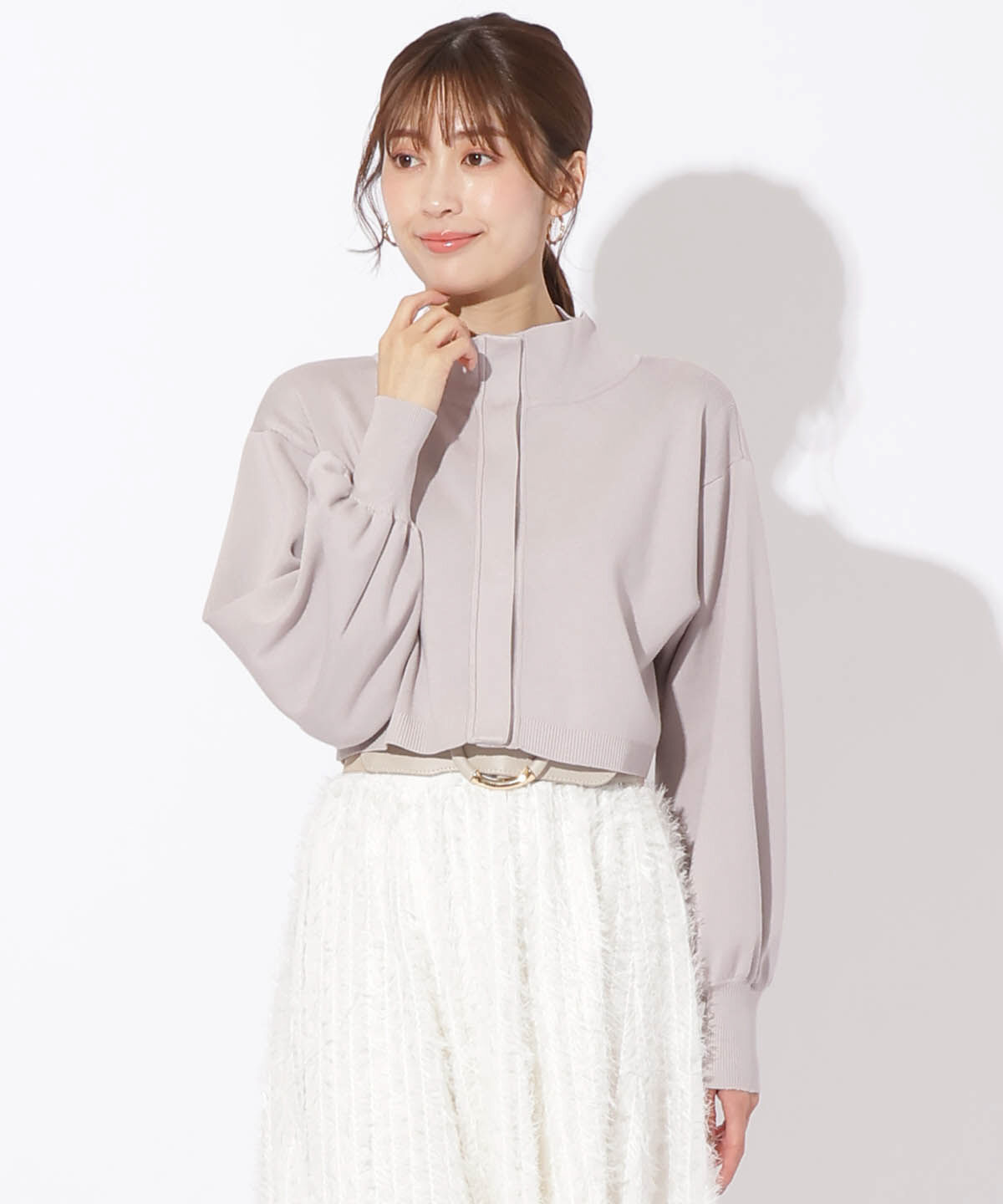 アンドクチュール「スタンドネッククロップドニットジャケット」|カーディガン|ライトグレー