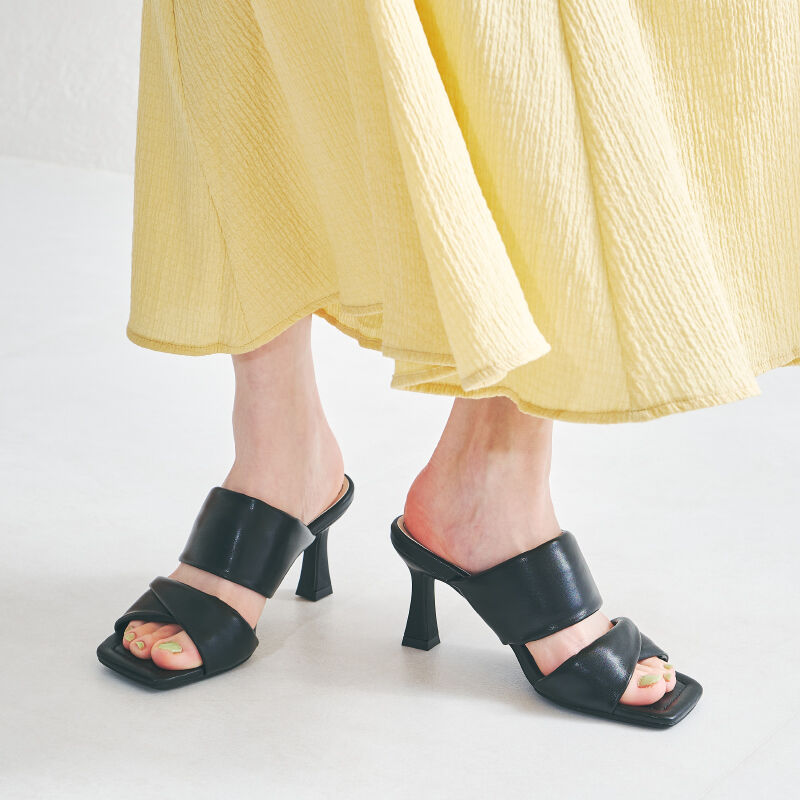 ORiental TRaffic「【アウトレット価格】ダブルベルトパデットミュールサンダル/25205 ミュール サンダル　トレンド　」|サンダル|