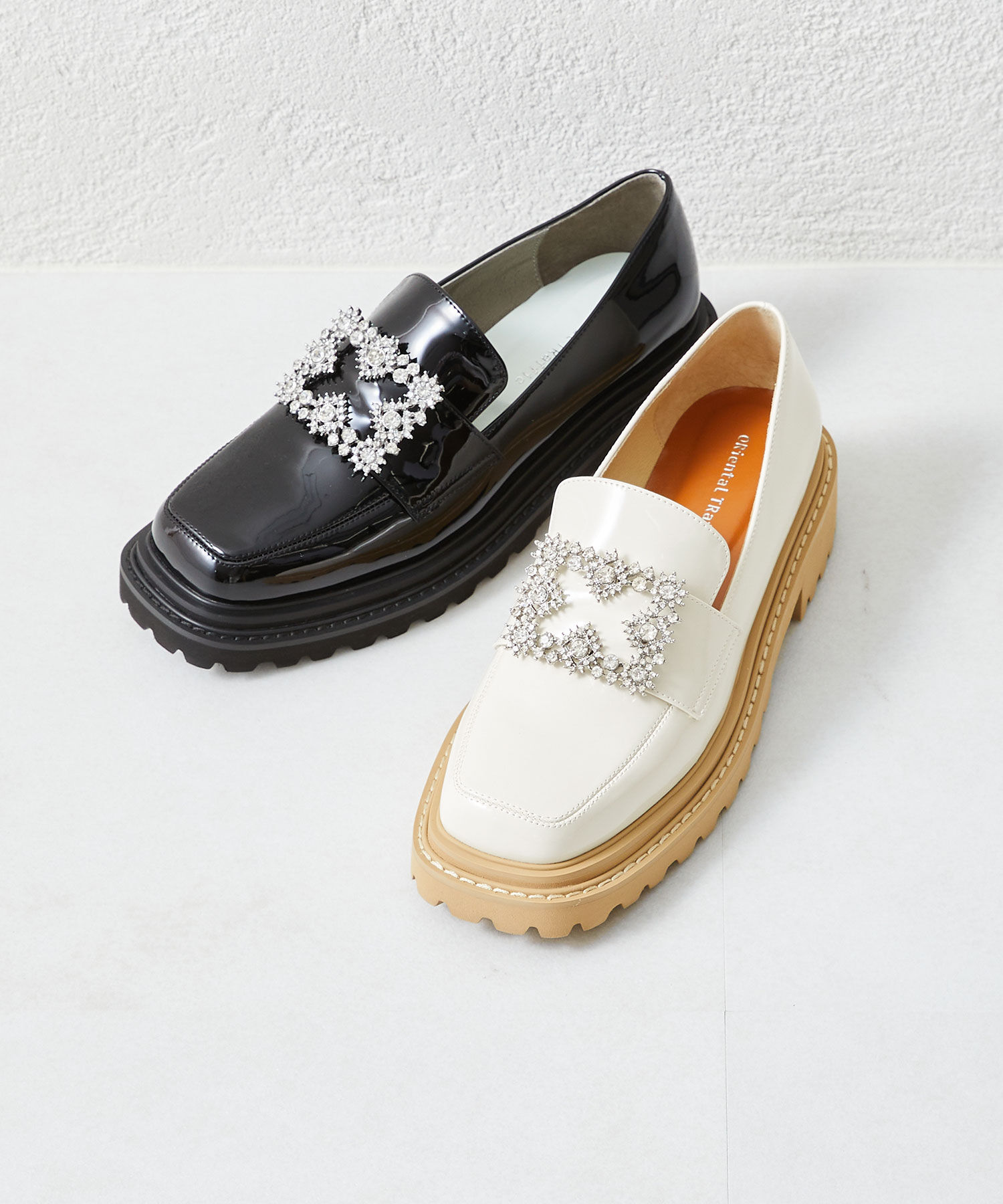 ORiental TRaffic「ビジューモチーフエナメルローファー/31113」|パンプス|WHITE