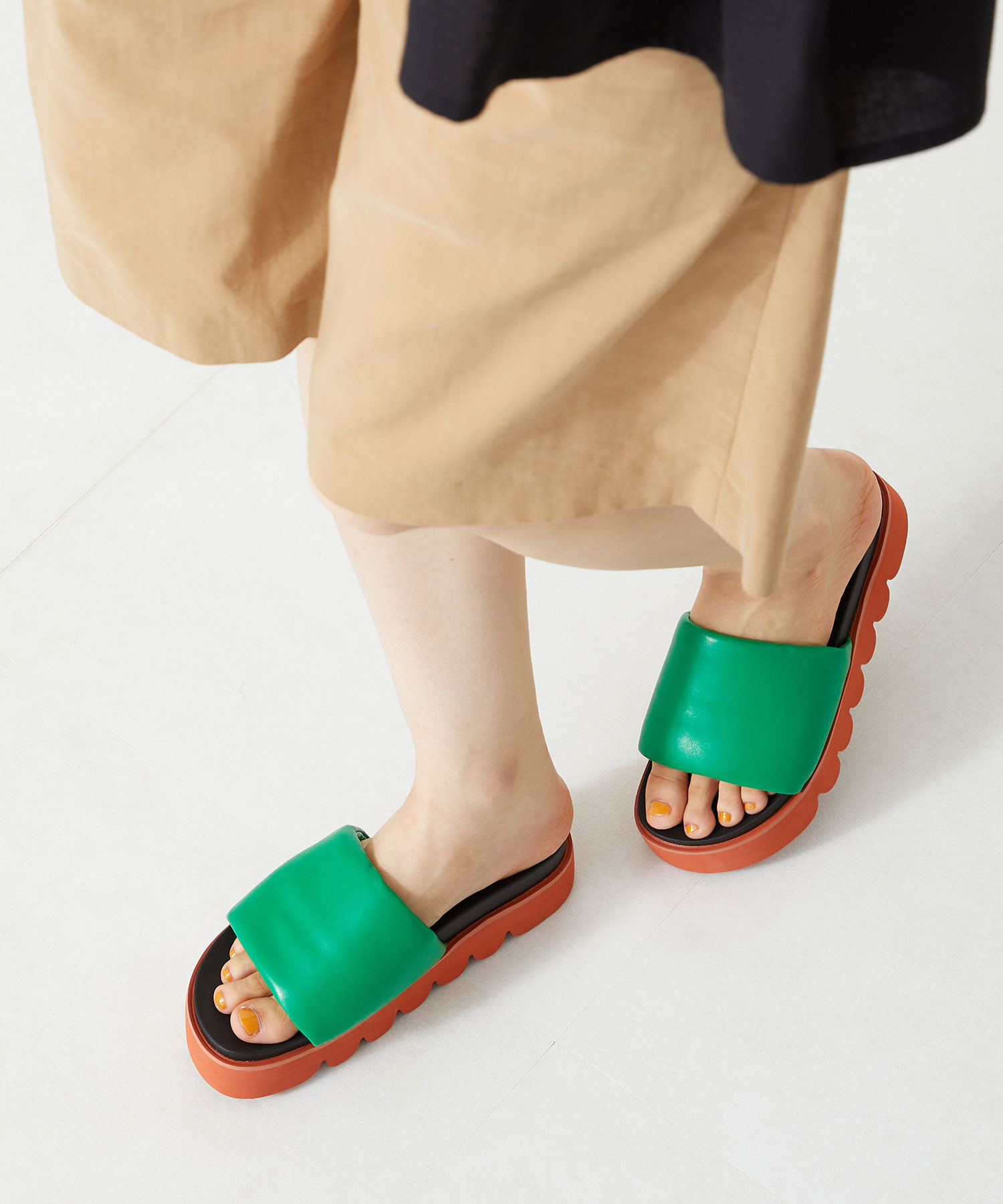 ORiental TRaffic「【アウトレット価格】厚底パデットサンダル/31221」|サンダル|