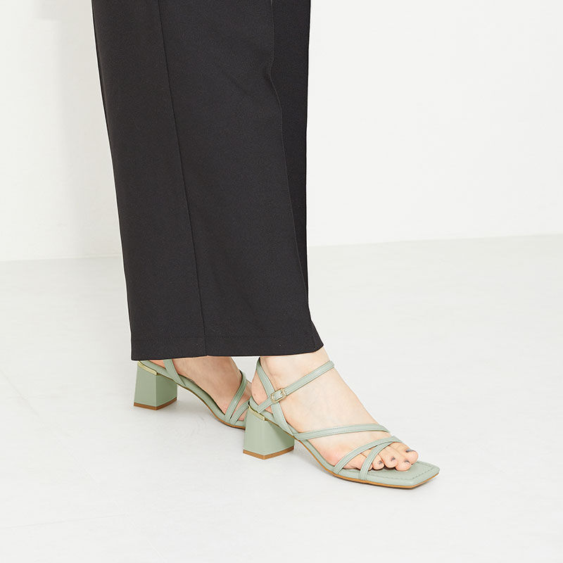 ORiental TRaffic「ナローストラップメタリックラインサンダル/31218 サンダル」|サンダル|GREEN