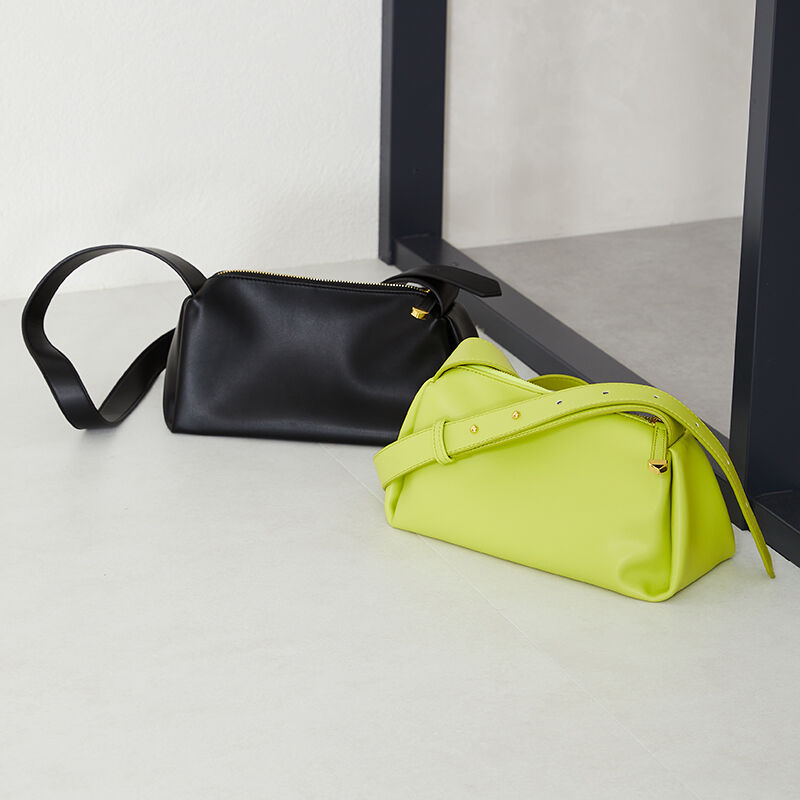 ORiental TRaffic「【BAG】ソフトフェイクレザーショルダーバッグ/BA-204 人気 トレンド　売れてる」|ショルダー・メッセンジャー|