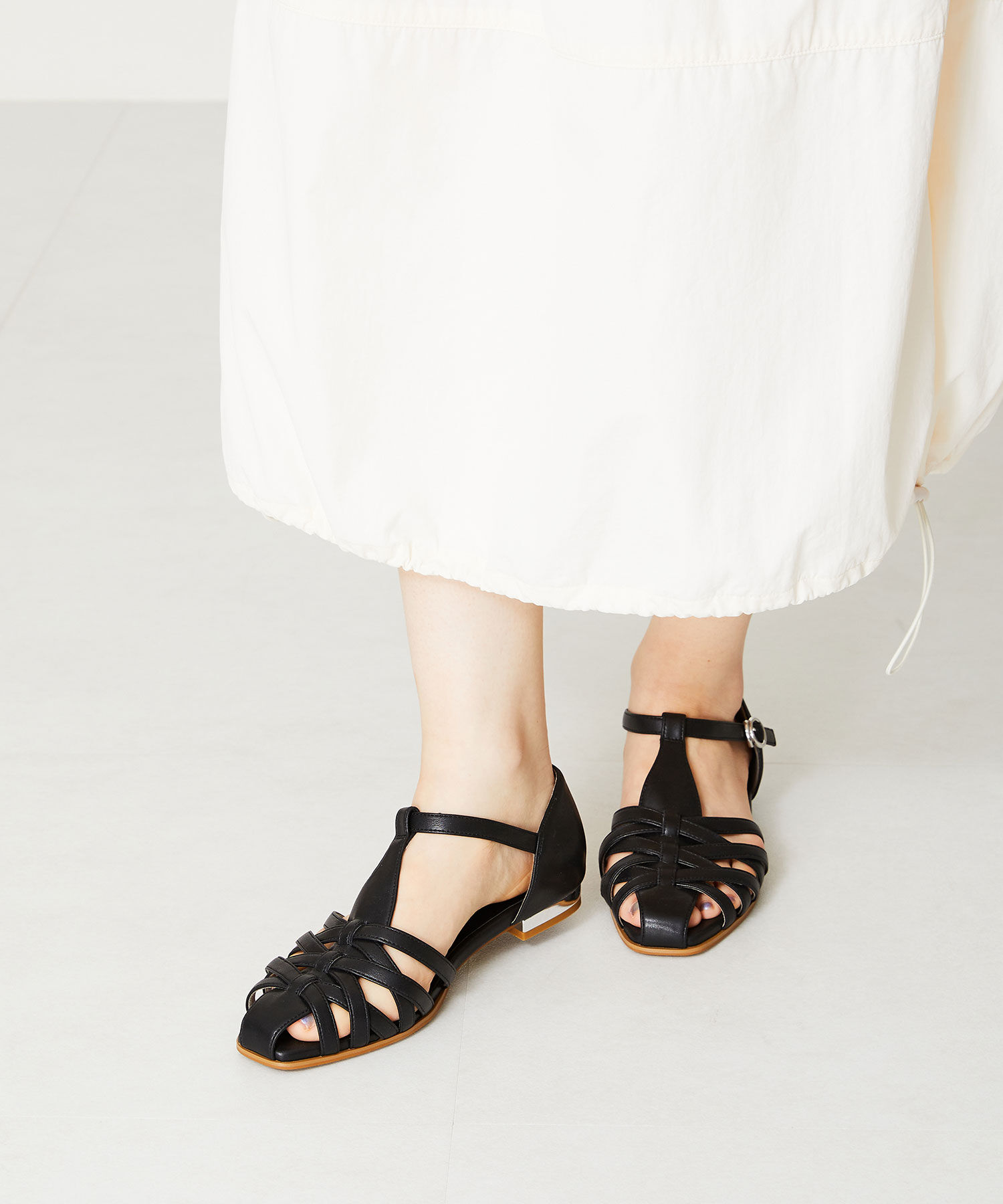 WA Oriental TRaffic「【トレンド】メタリックヒールグルカシューズ/42112 グルカサンダル 人気 カジュアル」|サンダル|