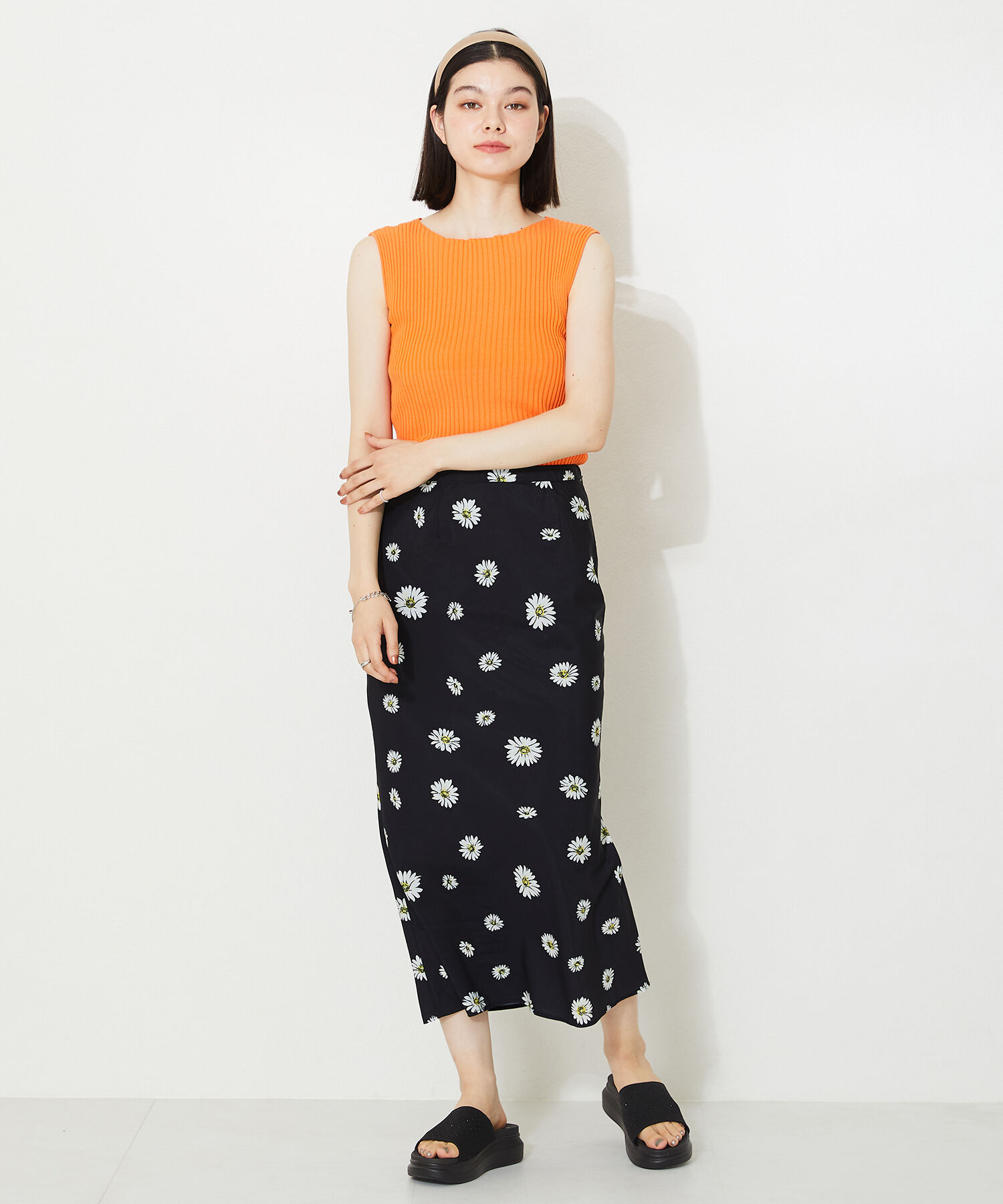 WA Oriental TRaffic「【トレンド】ラインストーンニットミュールサンダル/42204 人気 売れてる」|サンダル|