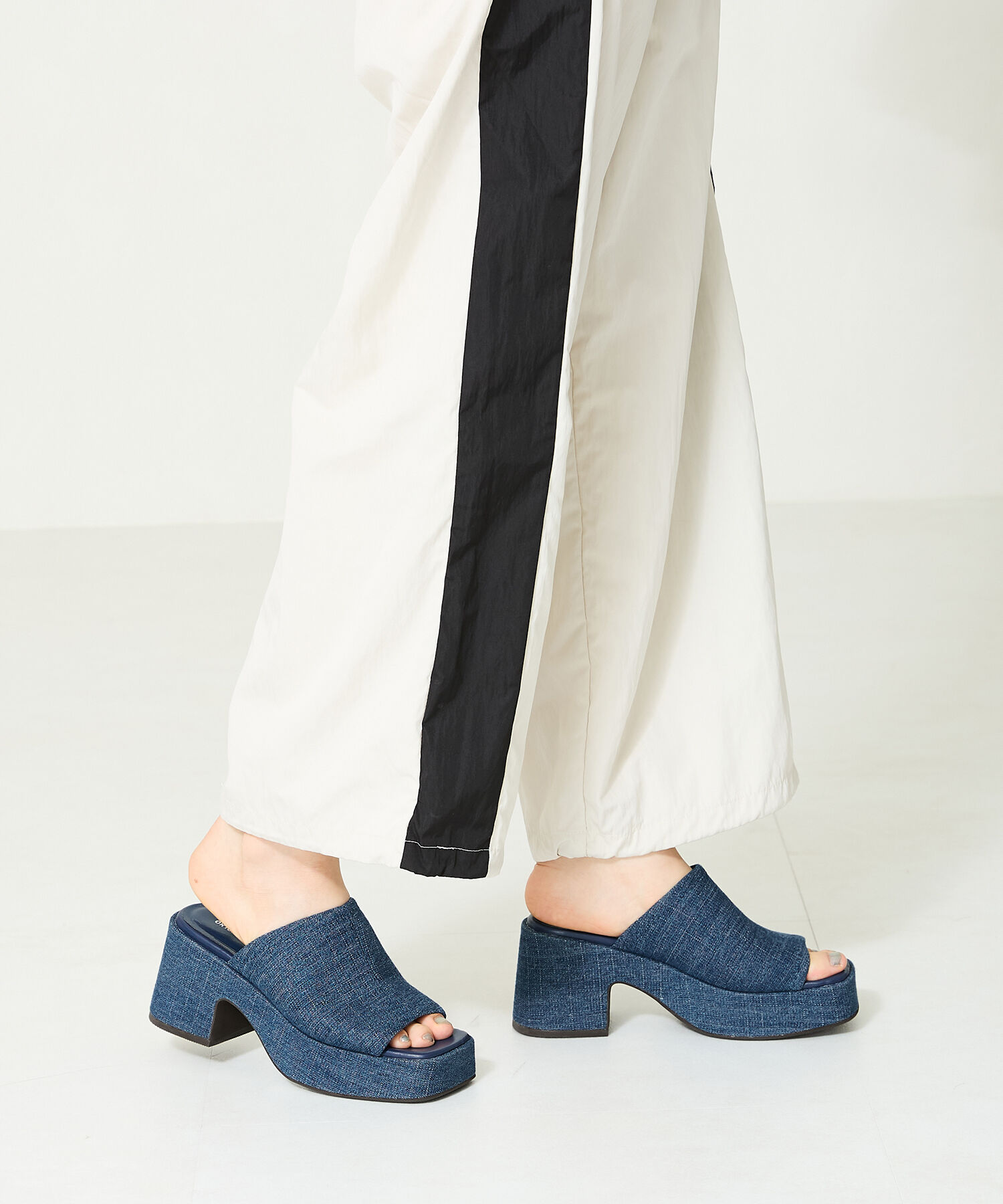 ORiental TRaffic「プラットフォームミュールサンダル/41229」|サンダル|BLUE