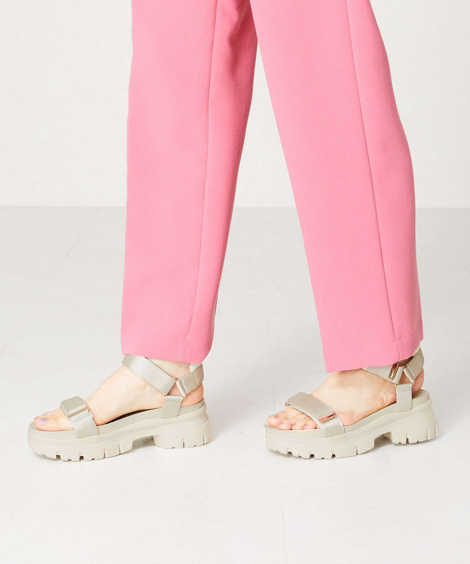 ORiental TRaffic「【アウトレット価格】サテンストラップ厚底サンダル/41215」|サンダル|