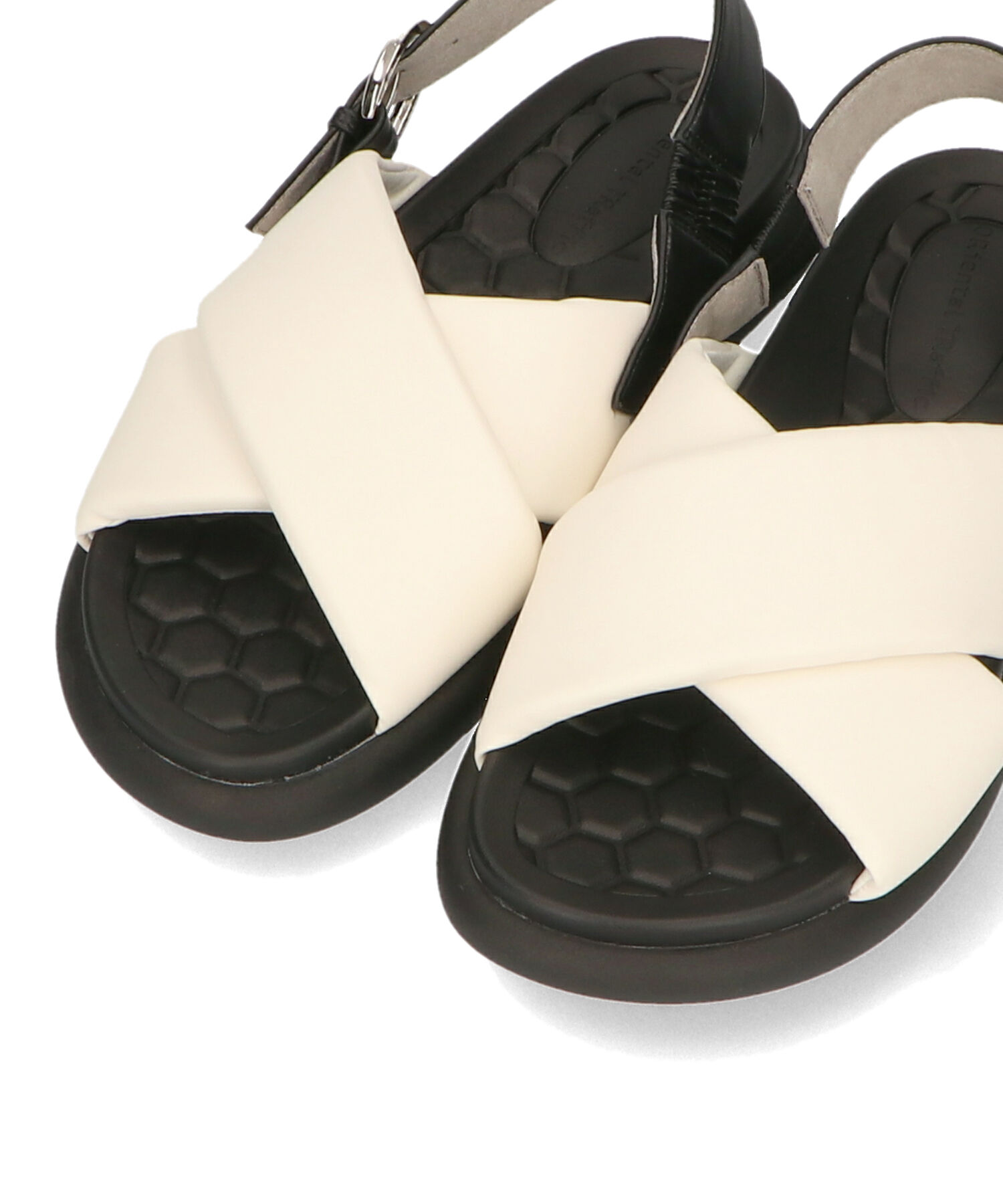 ORiental TRaffic「クロスベルトコンフォートサンダル/41240 サンダル フラット フィット 人気 売れてる トレンド」|サンダル|