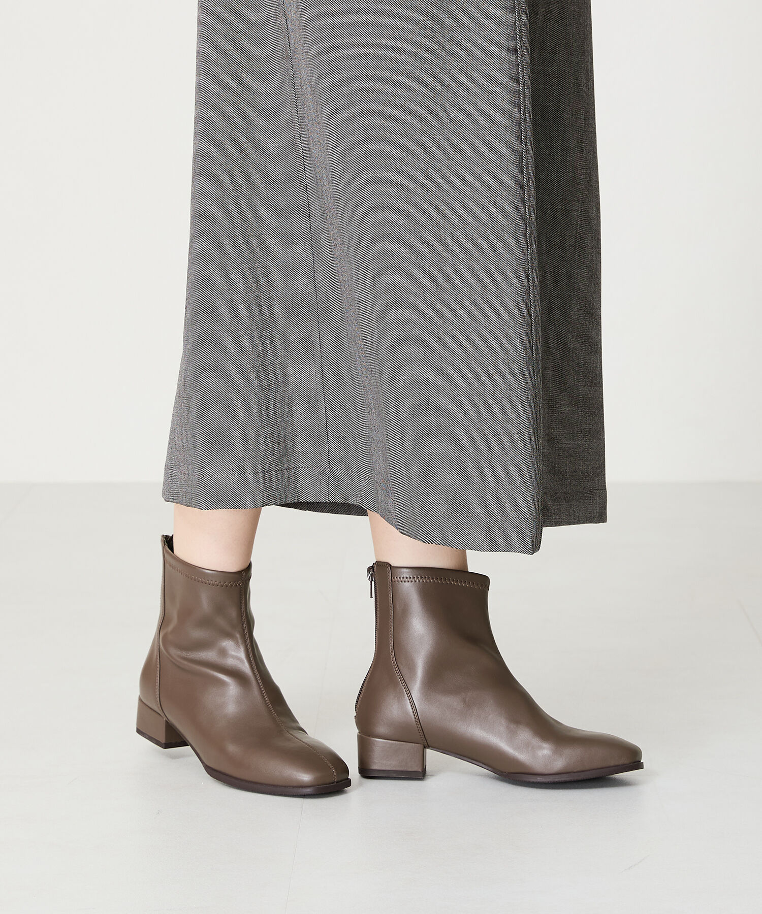 WA Oriental TRaffic「●2024秋冬新作●バックジップスクエアトゥストレッチブーツ/42403」|ショートブーツ|