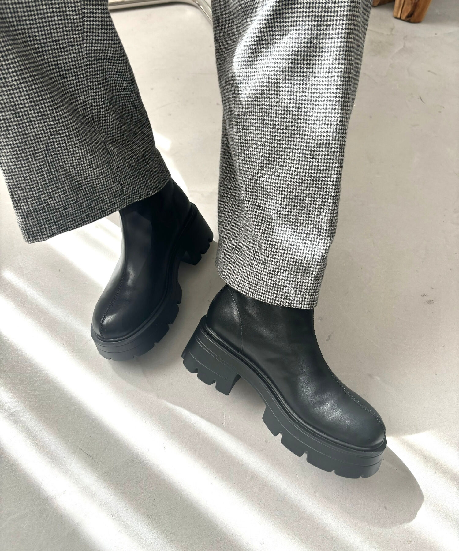 ORiental TRaffic「●2024秋冬新作●ソフトレザー厚底ショートブーツ/41416」|ショートブーツ|BLACK