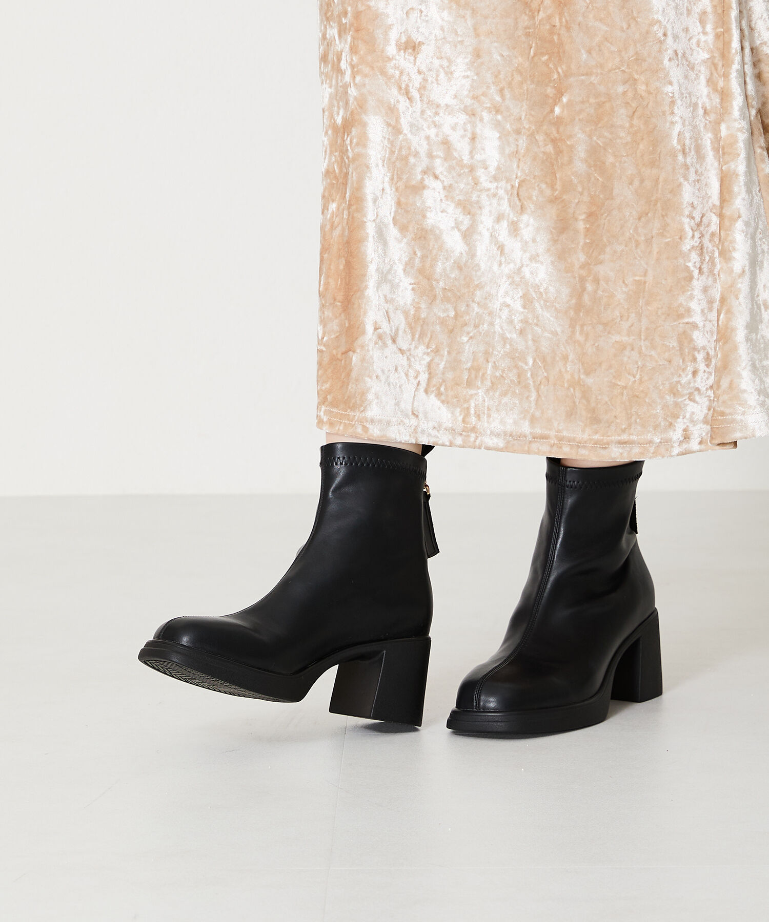 ORiental TRaffic「●2024秋冬新作●オブリークトゥバックジップブーツ/41420」|ショートブーツ|