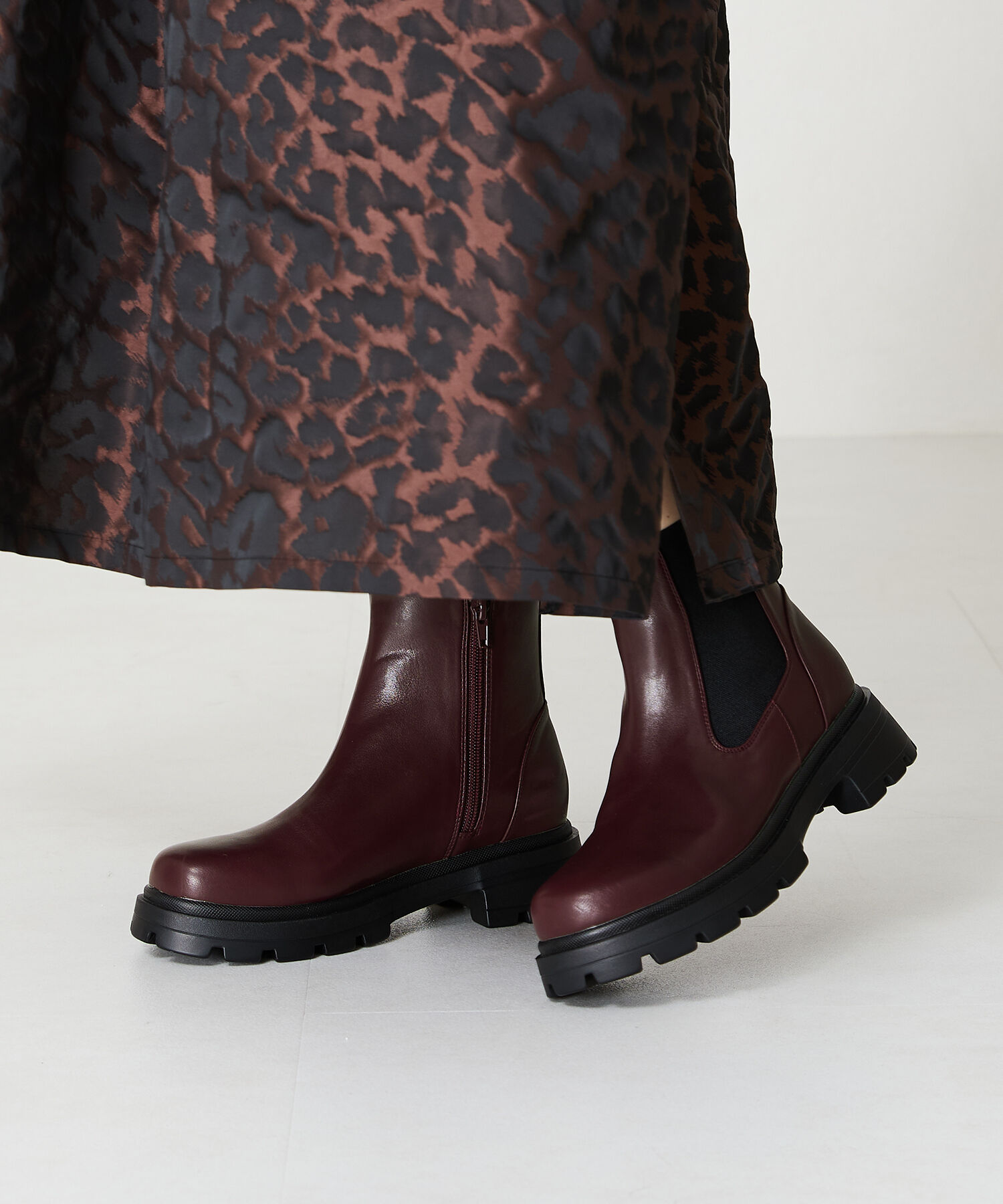 ORiental TRaffic「タンクソール サイドゴア ショートブーツ /41414 軽い ファスナー付き」|ショートブーツ|