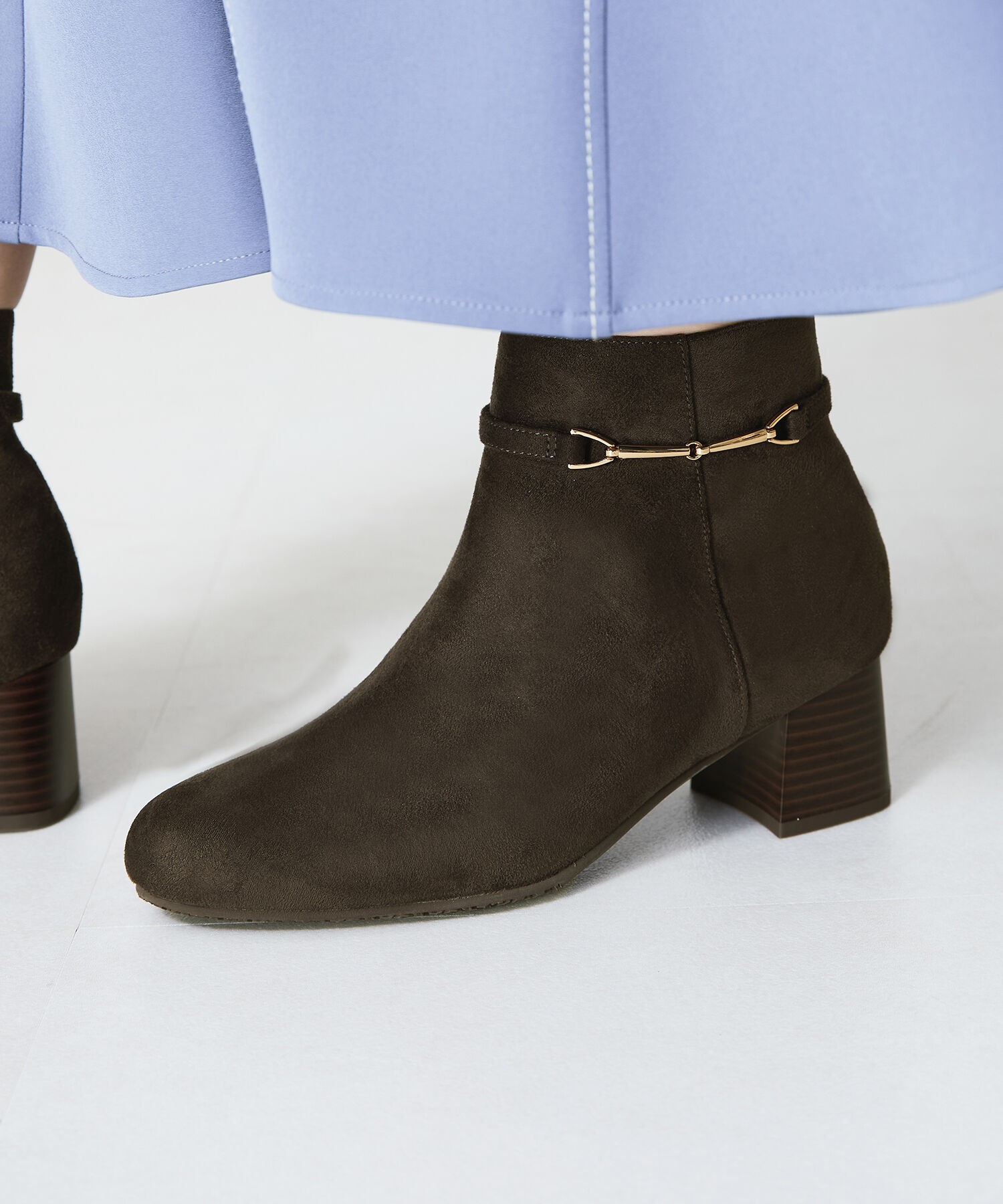 WA Oriental TRaffic「●2024秋冬新作●ビットモチーフミドルヒールブーツ/42406」|ショートブーツ|