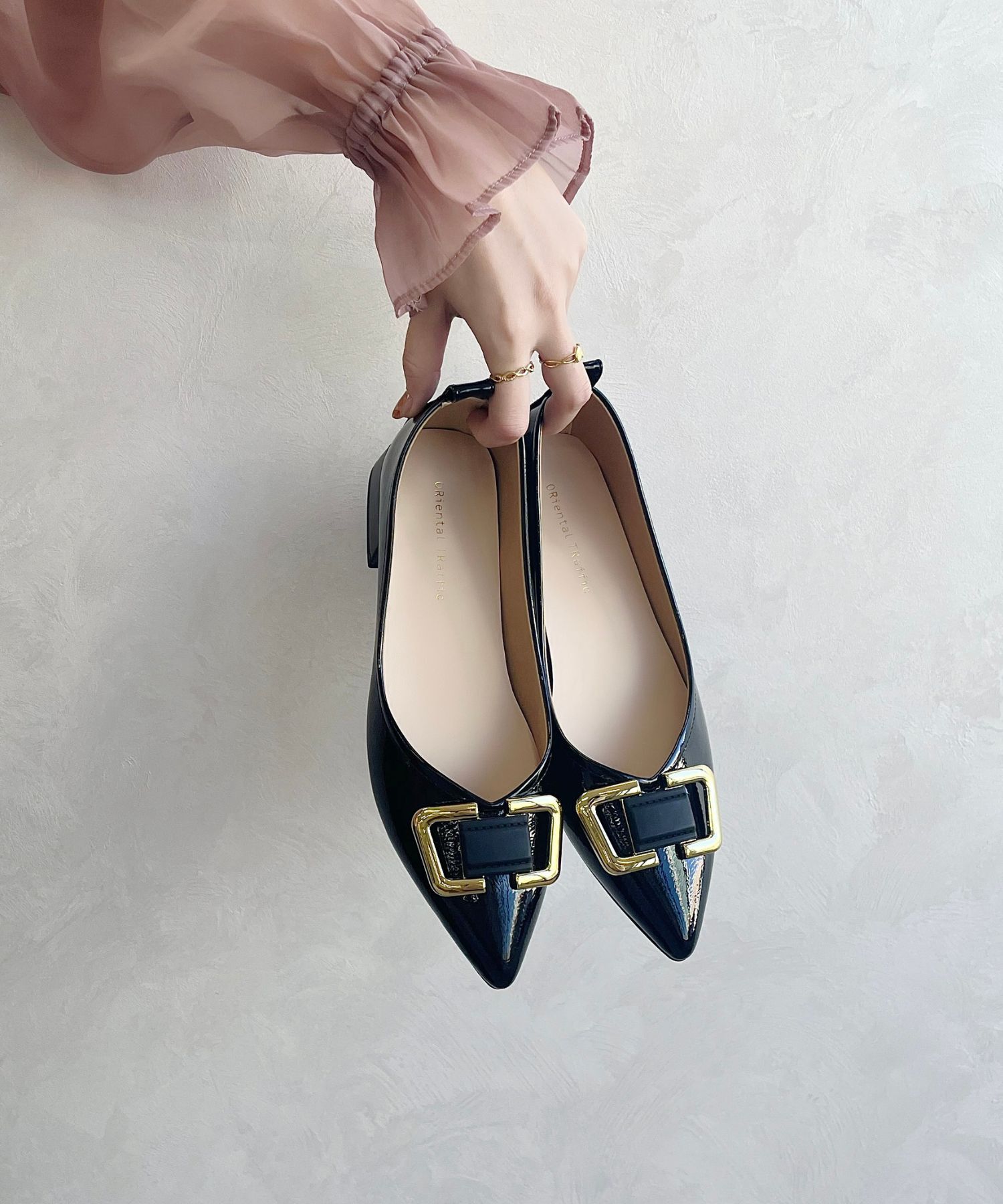 ORiental TRaffic「ポインテッドトゥモチーフパンプス/51104 パンプス フラット 人気 トレンド」|パンプス|