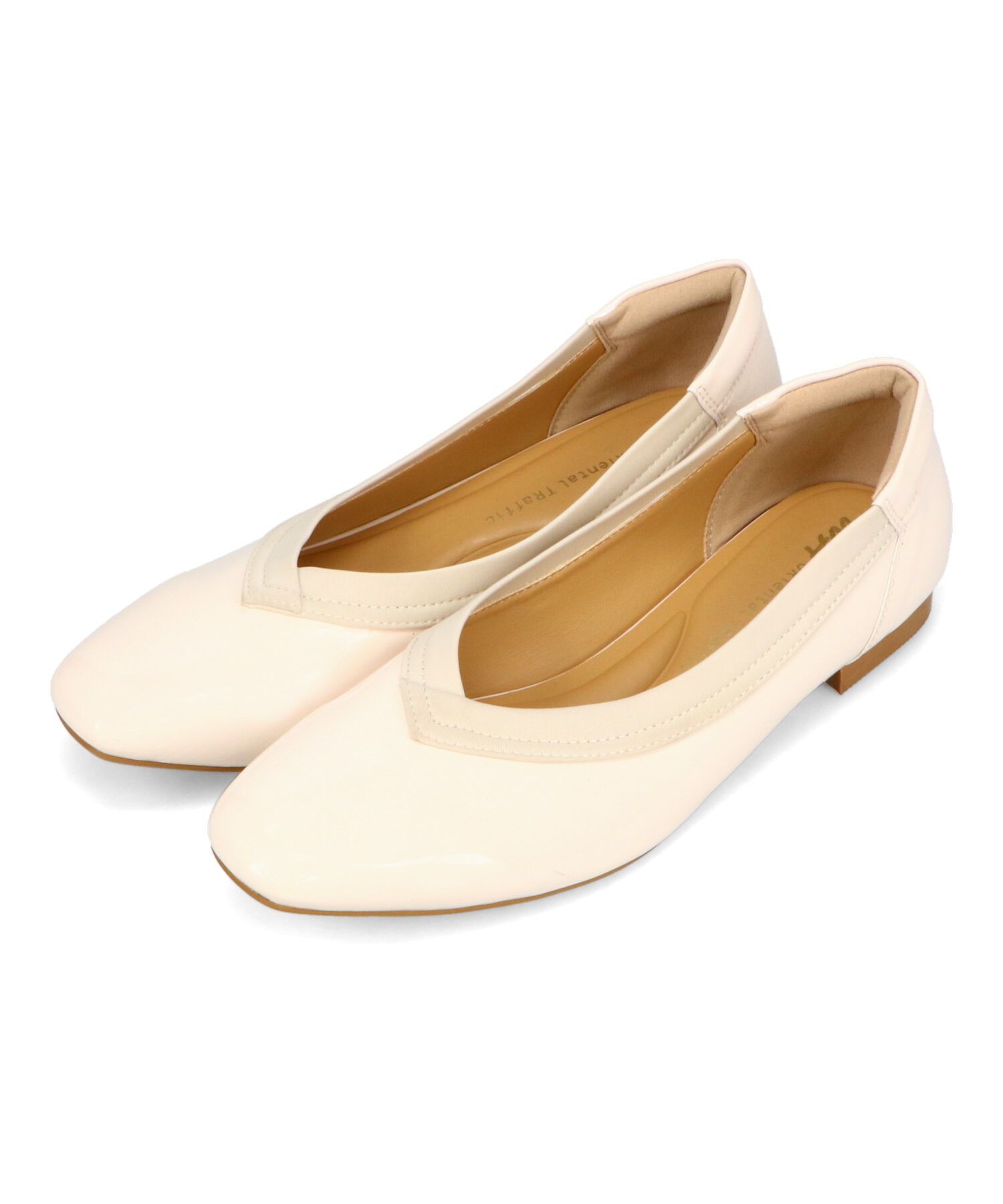 WA Oriental TRaffic「柔らかクッションVカットパンプス/52111」|パンプス|