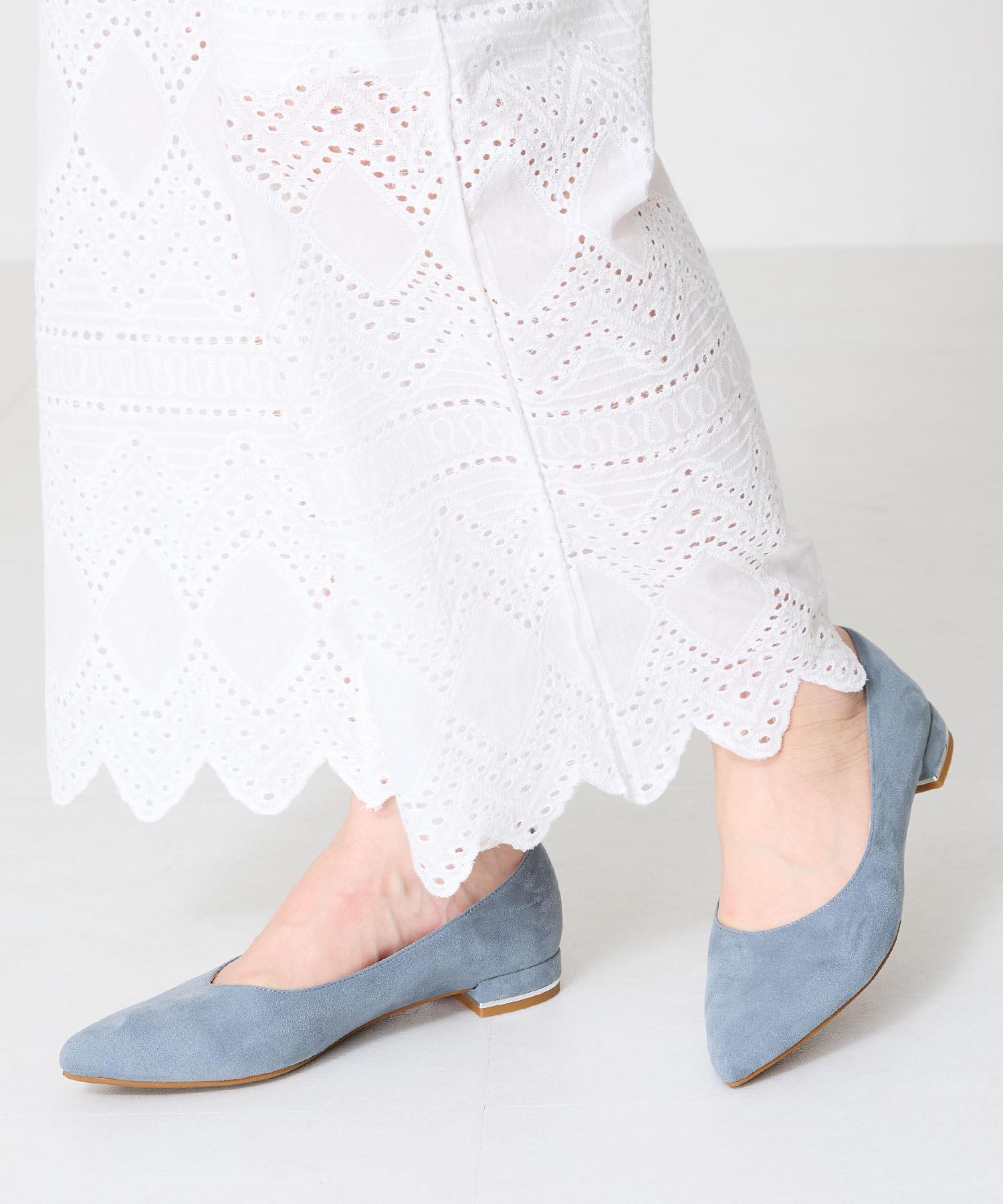 ORiental TRaffic「【跳べるパンプス/シリーズ累計１５０万足突破】メタリックライン フラット /R-3218 パンプス クッション」|パンプス|