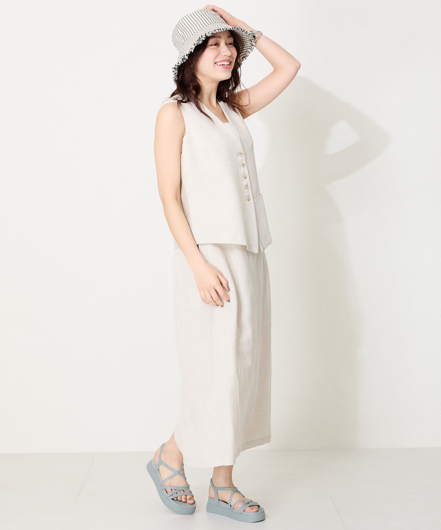 ORiental TRaffic「●2025春夏新作●クロスストラップ軽量ソールサンダル/51218 柔らかい フィット 人気 トレンド」|サンダル|