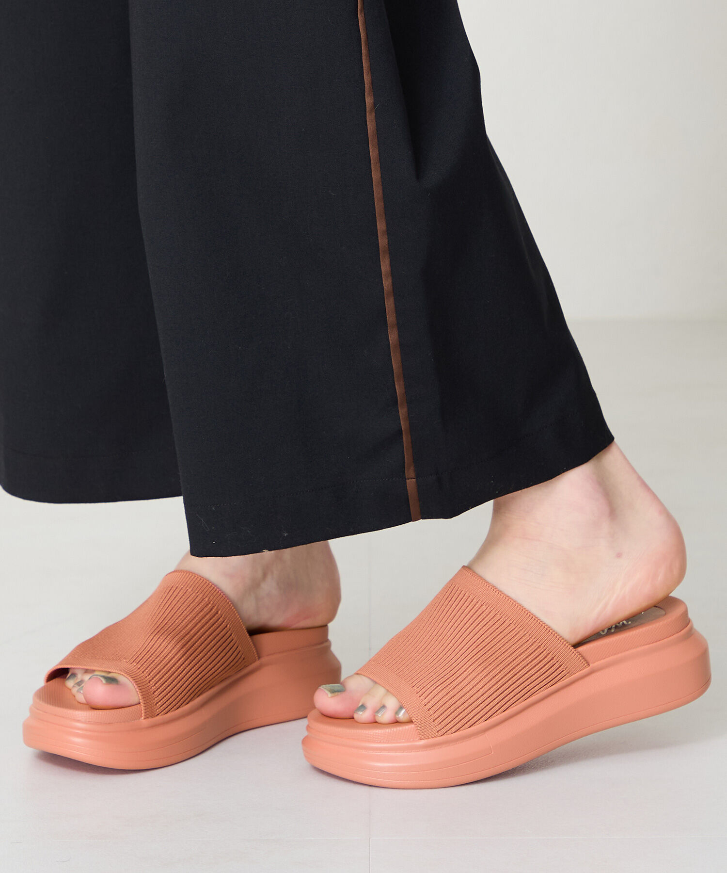 WA Oriental TRaffic「●2025春夏新作●厚底ニットミュールサンダル/52215 サンダル 厚底 ニット ミュール 人気 トレンド」|サンダル|