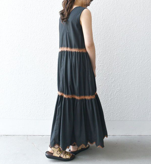 SHIPS any「bon_meur:〈洗濯機可能〉ブランケット エンブロイダリー ティアード ワンピース」|ワンピース|