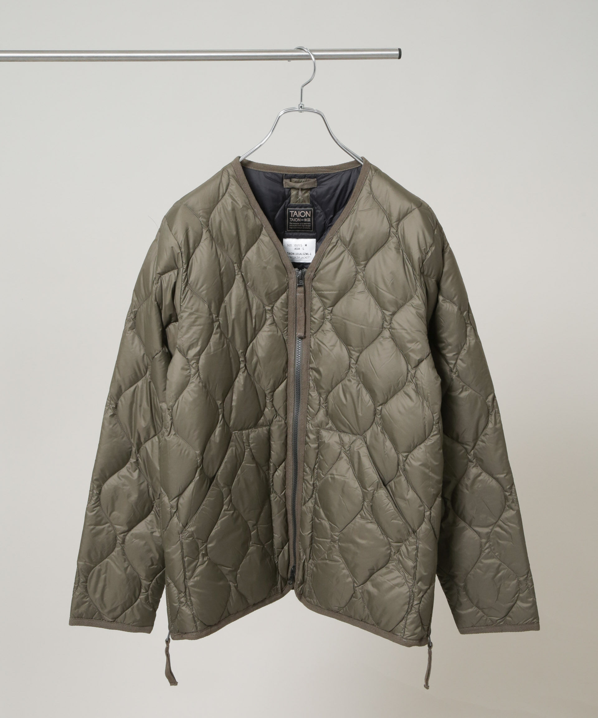 nano･universe「TAION/MILITARY W-ZIP V NECK DOWN JKT」|ダウン|D.オリーブ3