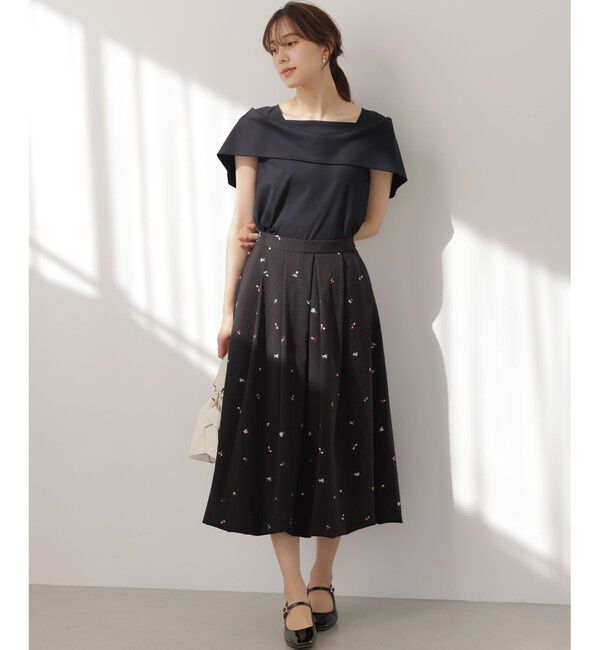 組曲「【WEB限定】ミニフラワーエンブロイダリー スカート」|スカート|