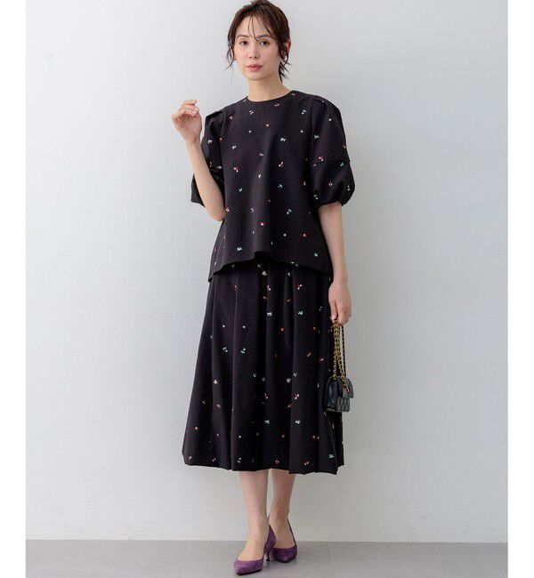 組曲「【WEB限定】ミニフラワーエンブロイダリー スカート」|スカート|