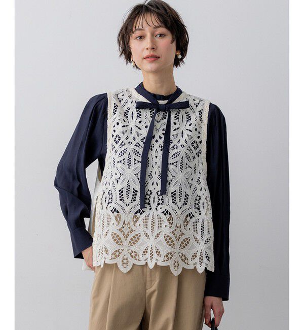 23区「エンブロイダリーレース ニットベスト」|ベスト・ジレ|アイボリー系