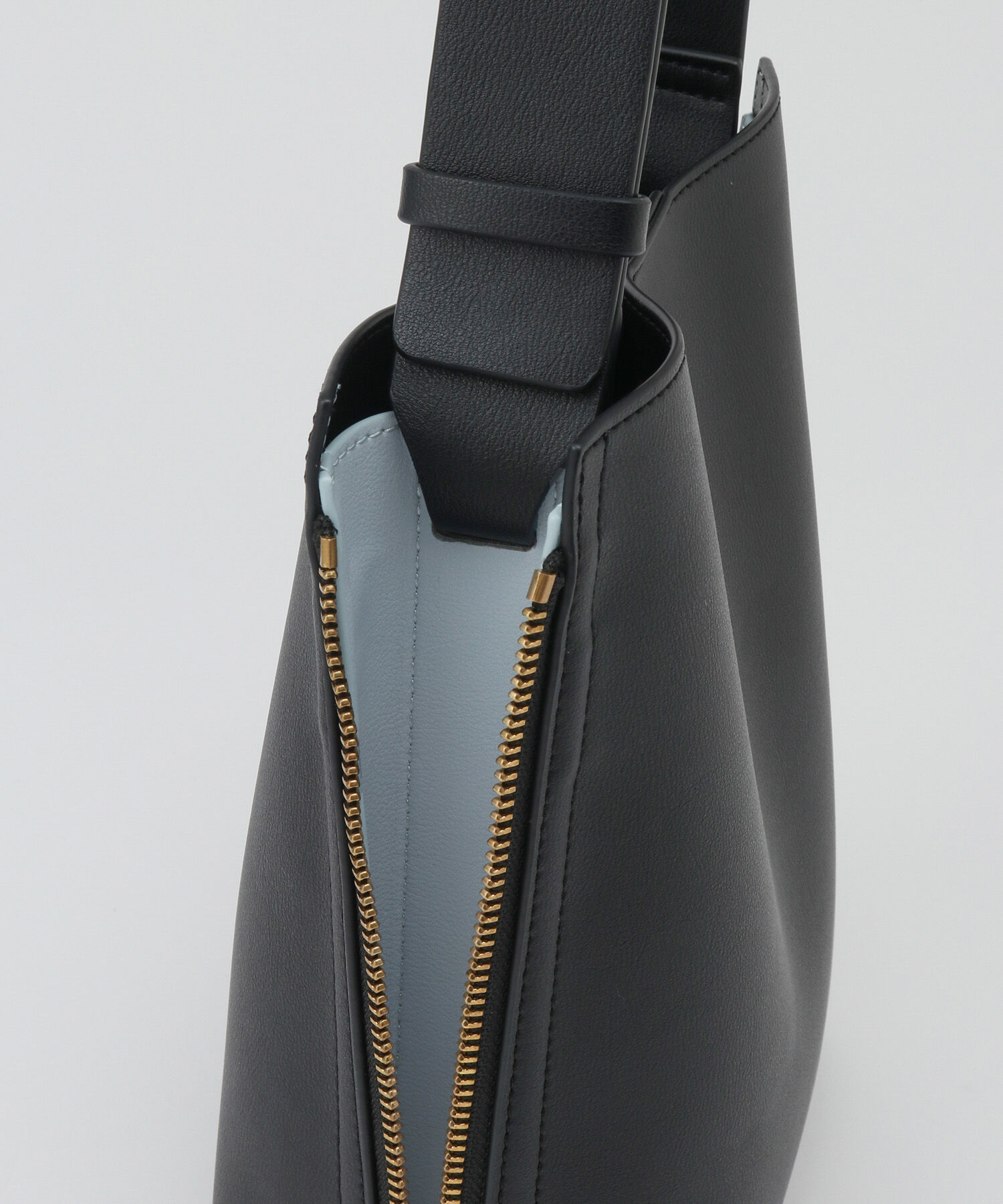 E'POR「【24AW】【E'POR】Y BAG Shoulder Mini」|ショルダー・メッセンジャー|